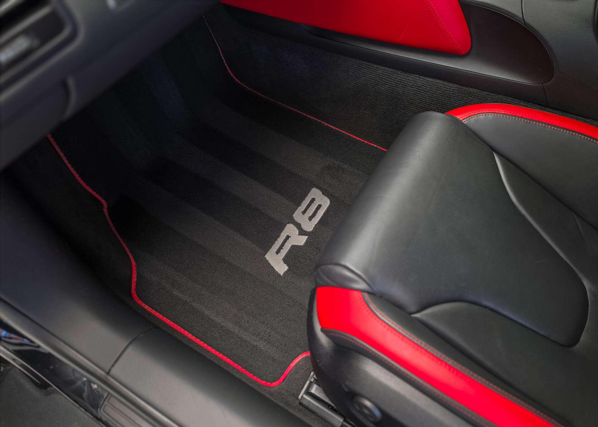 Audi R8 view 42