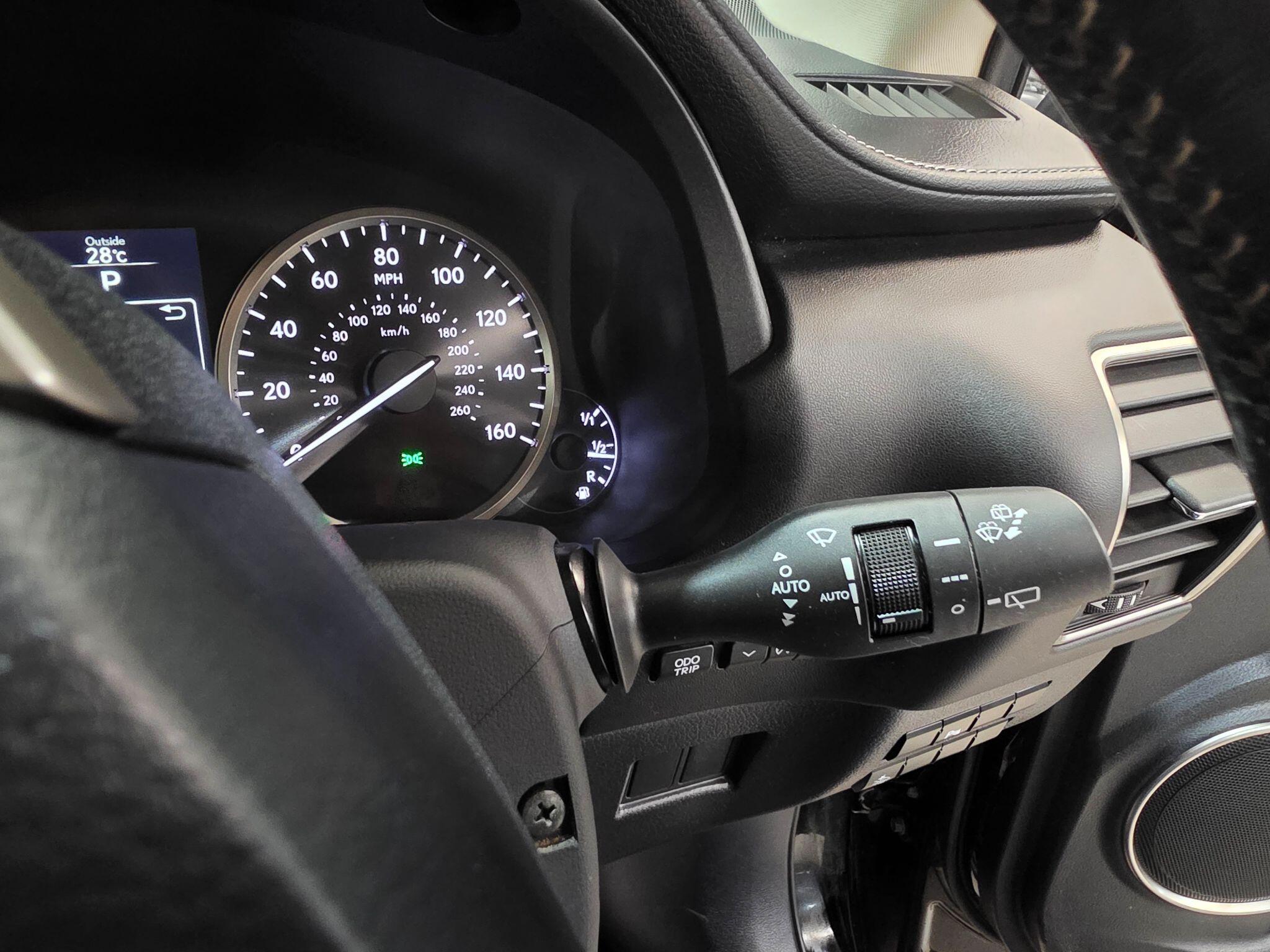 Lexus NX view 18