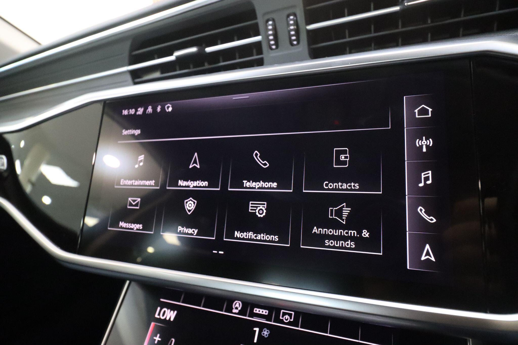 Audi A6 Saloon view 31