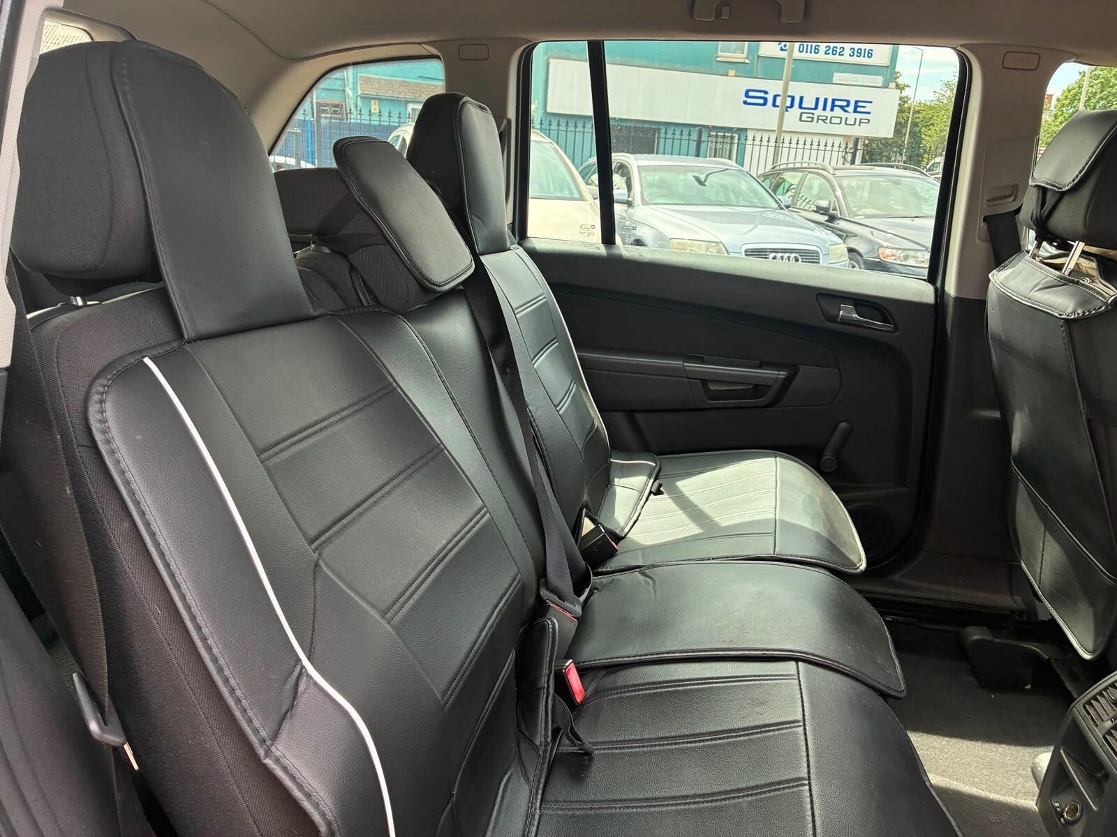 Vauxhall Zafira view 16