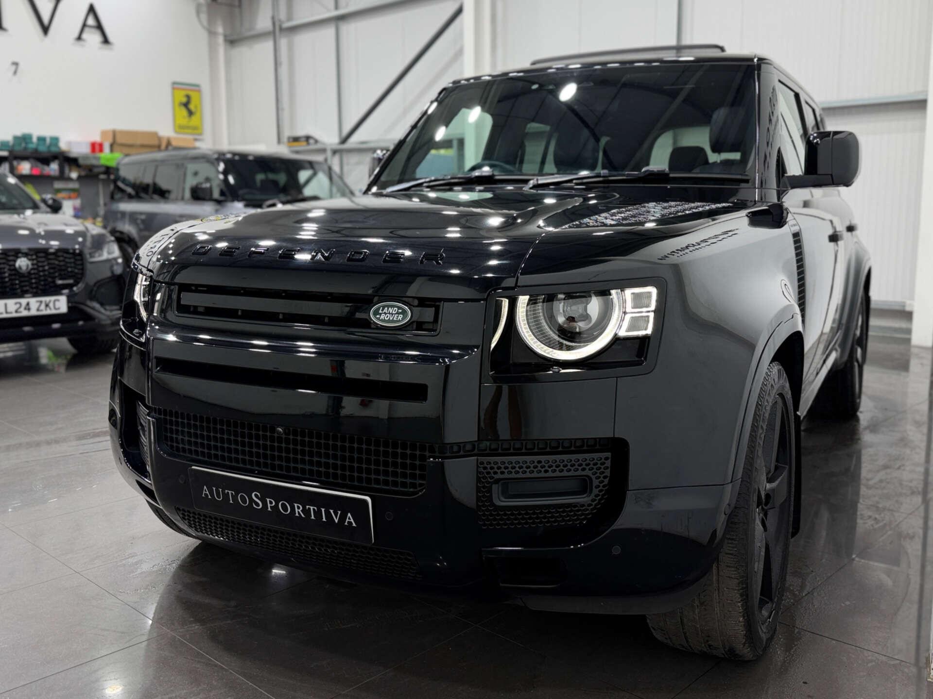 Land Rover Defender view 9