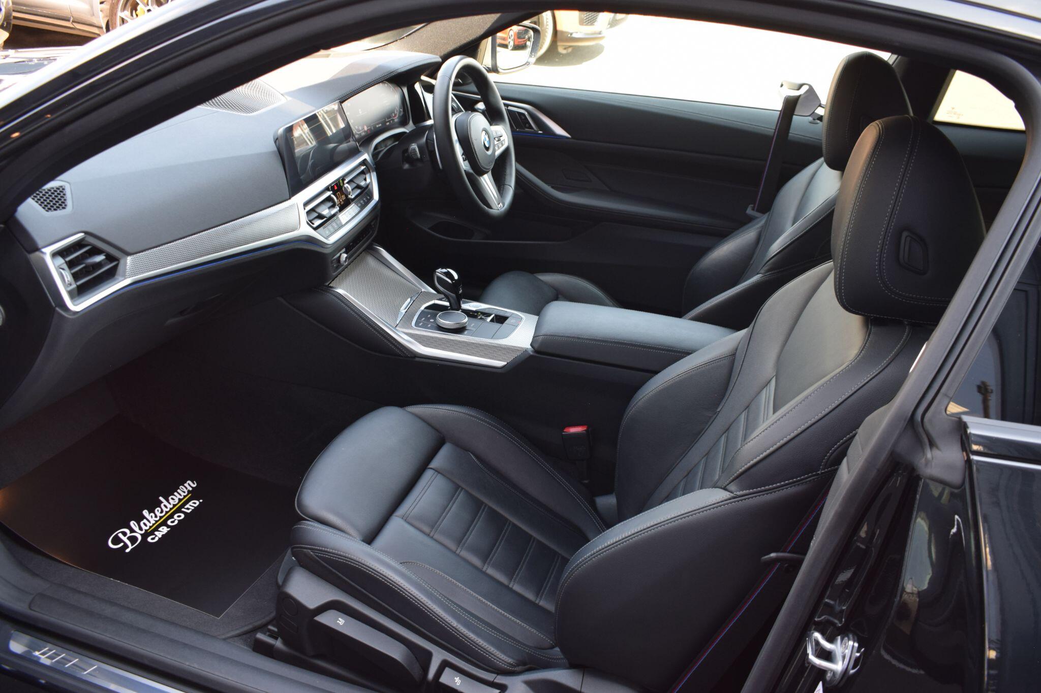 BMW 4 Series view 8