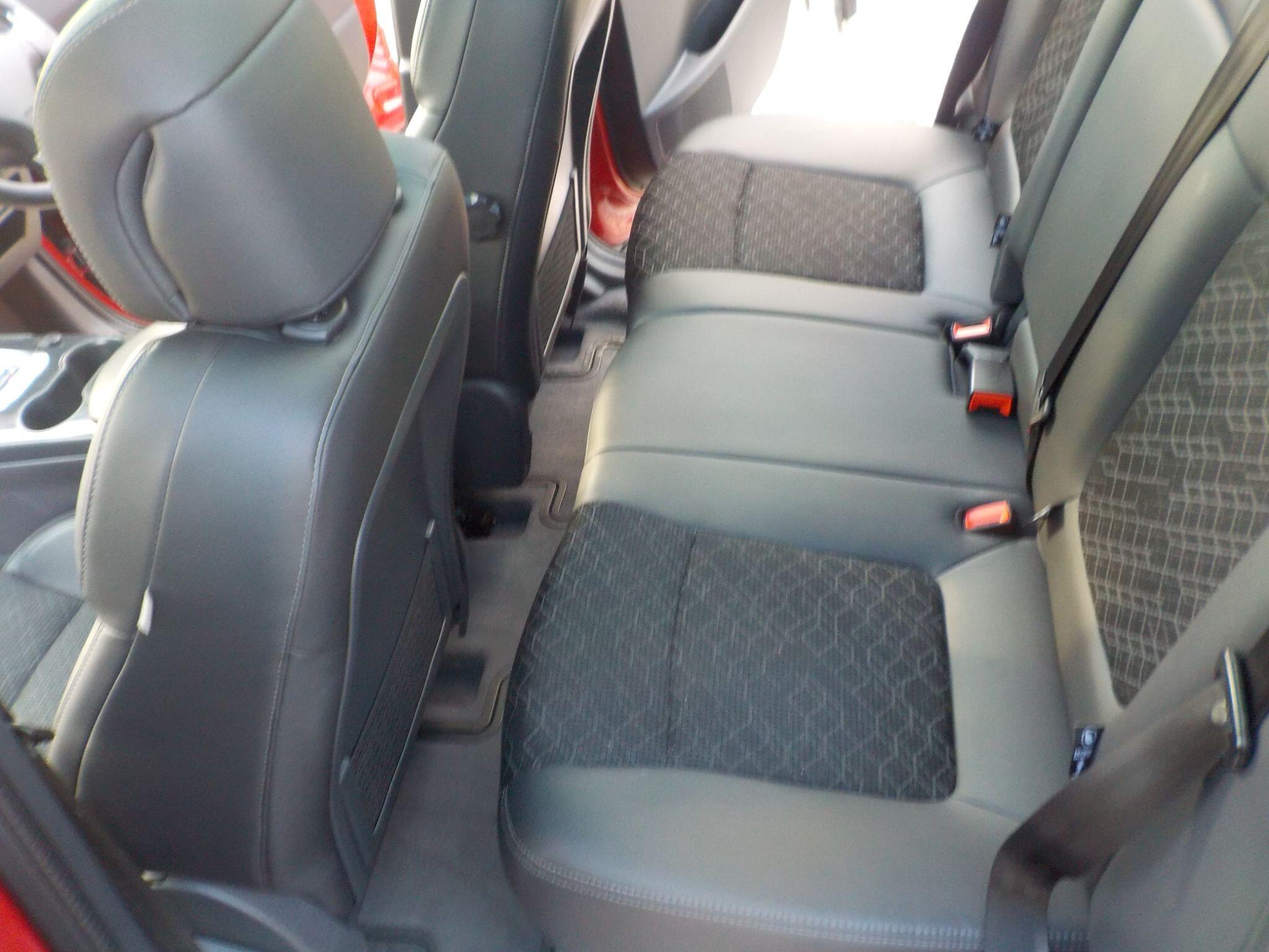 Peugeot 3008 2.0 HDi Allure Auto Euro 5 5dr