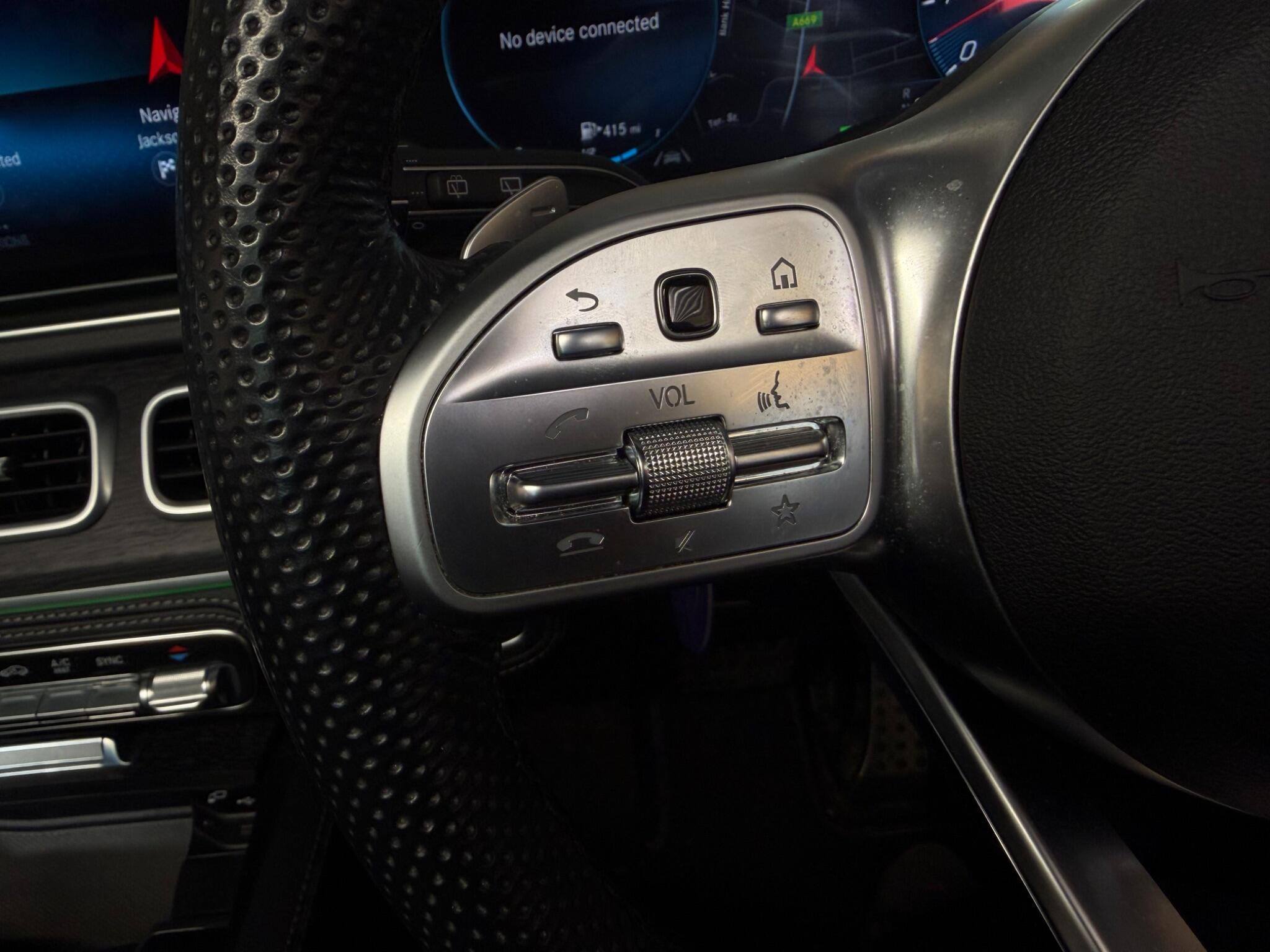 Mercedes-Benz Gle view 28