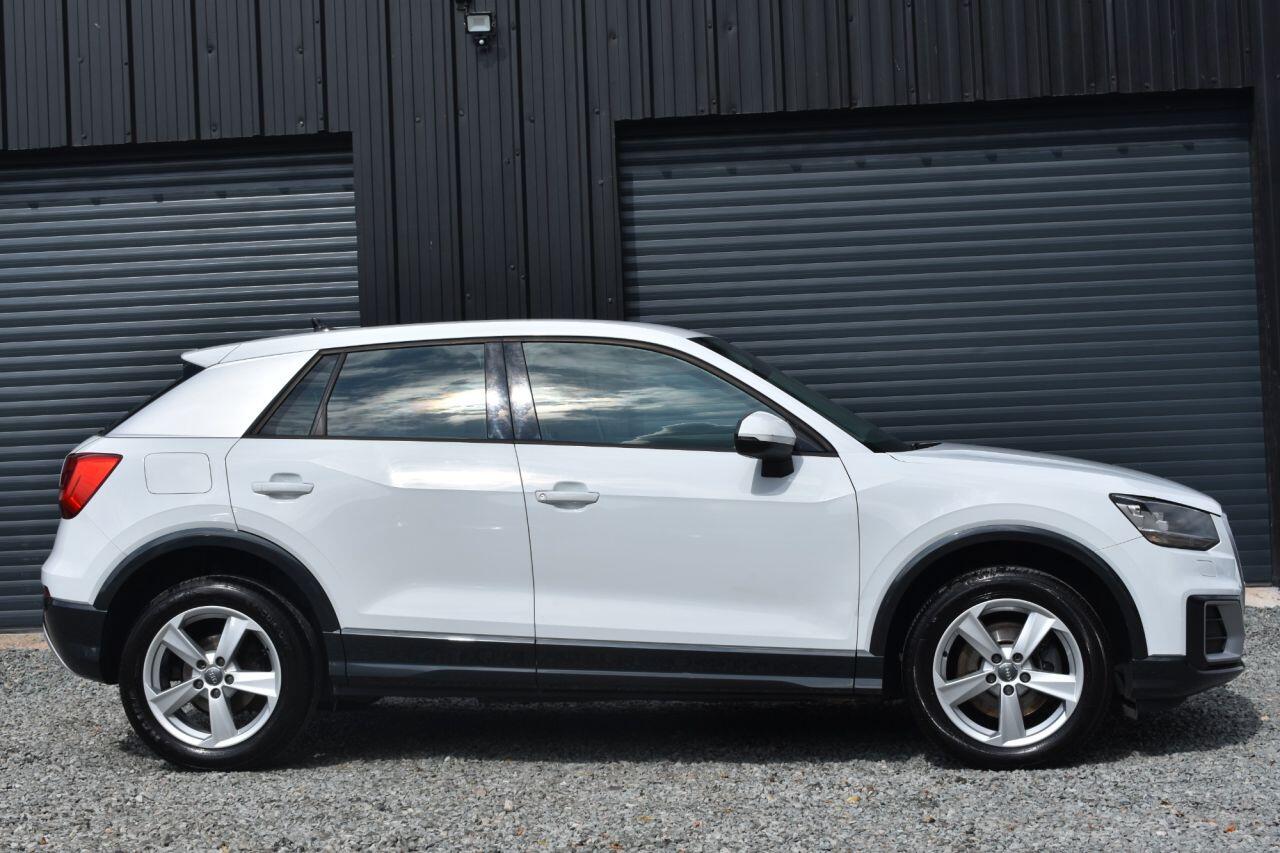Audi Q2 view 2
