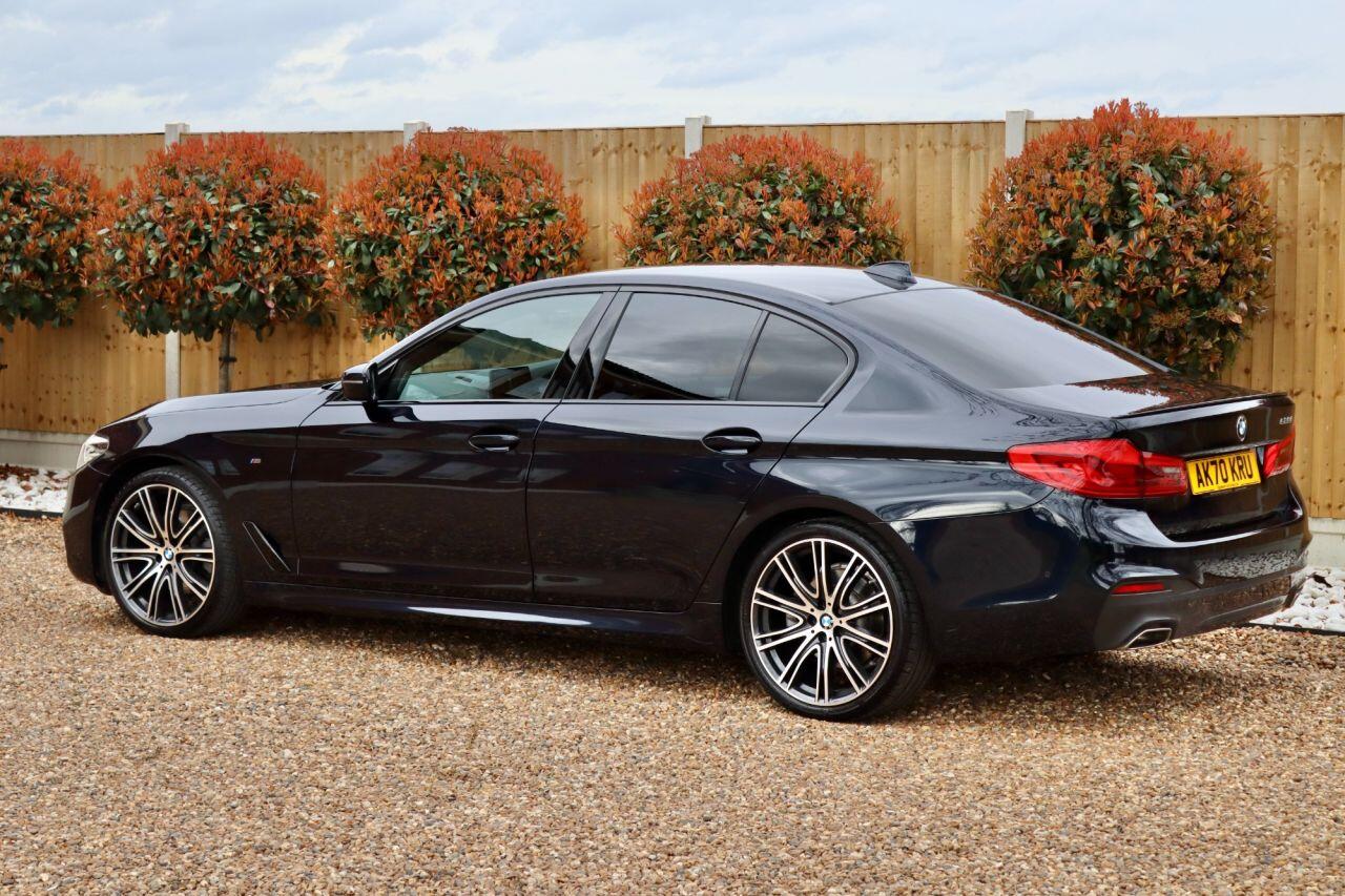 BMW 5 Series view 5