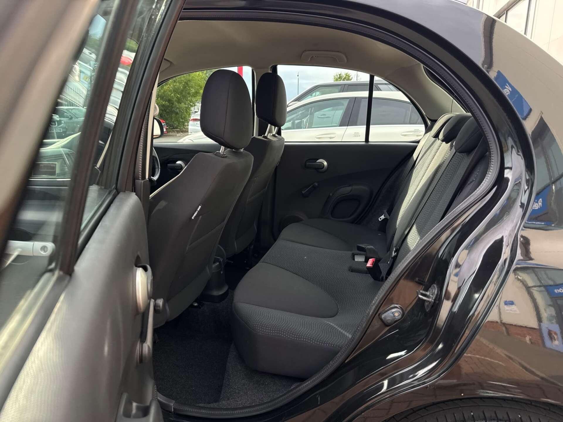 Nissan Micra view 39