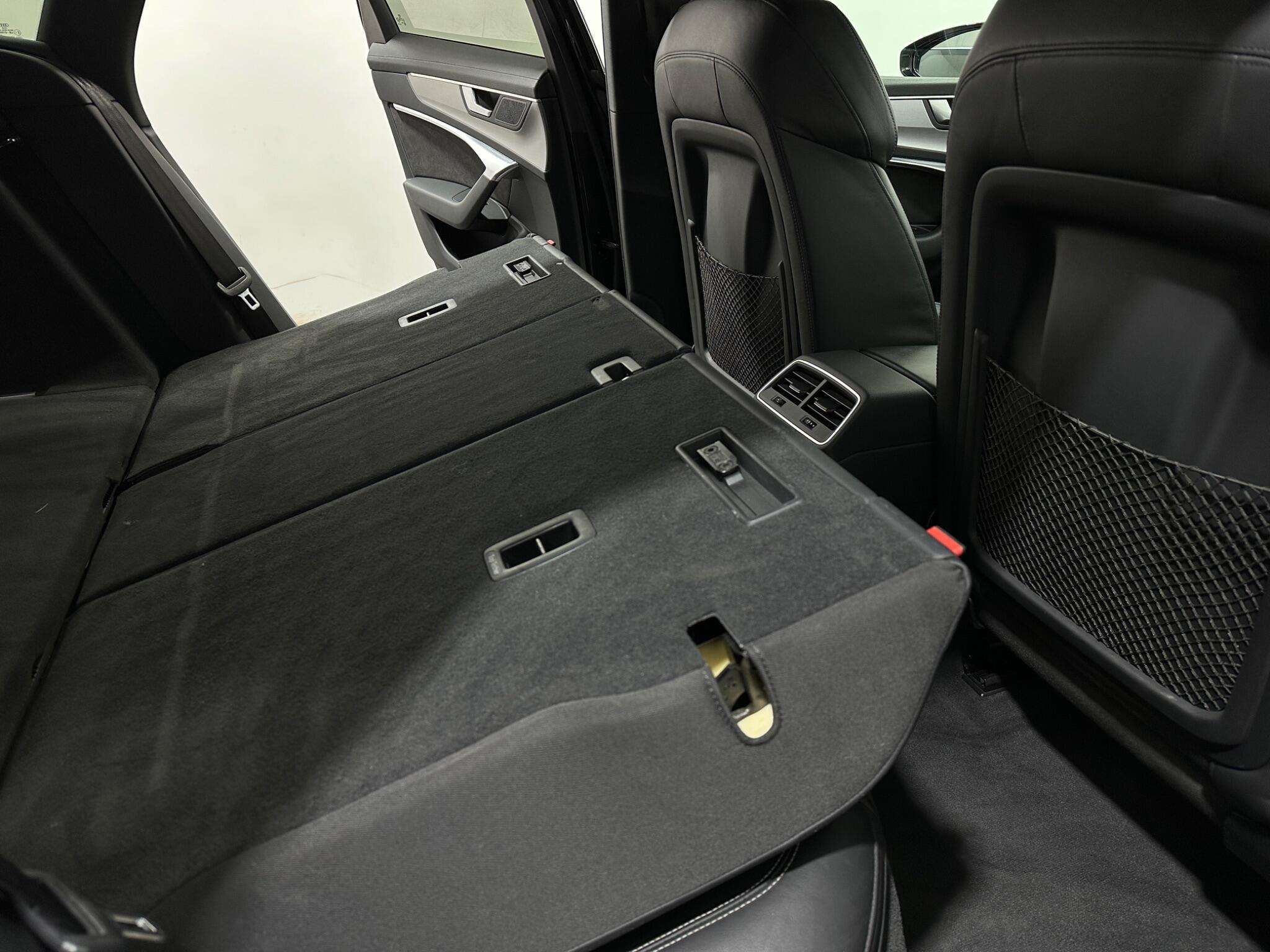 Audi A6 view 45