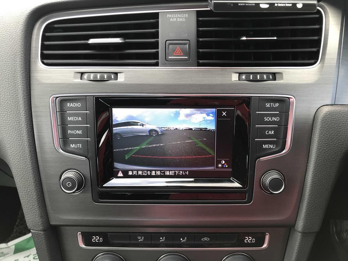 Volkswagen Golf view 21