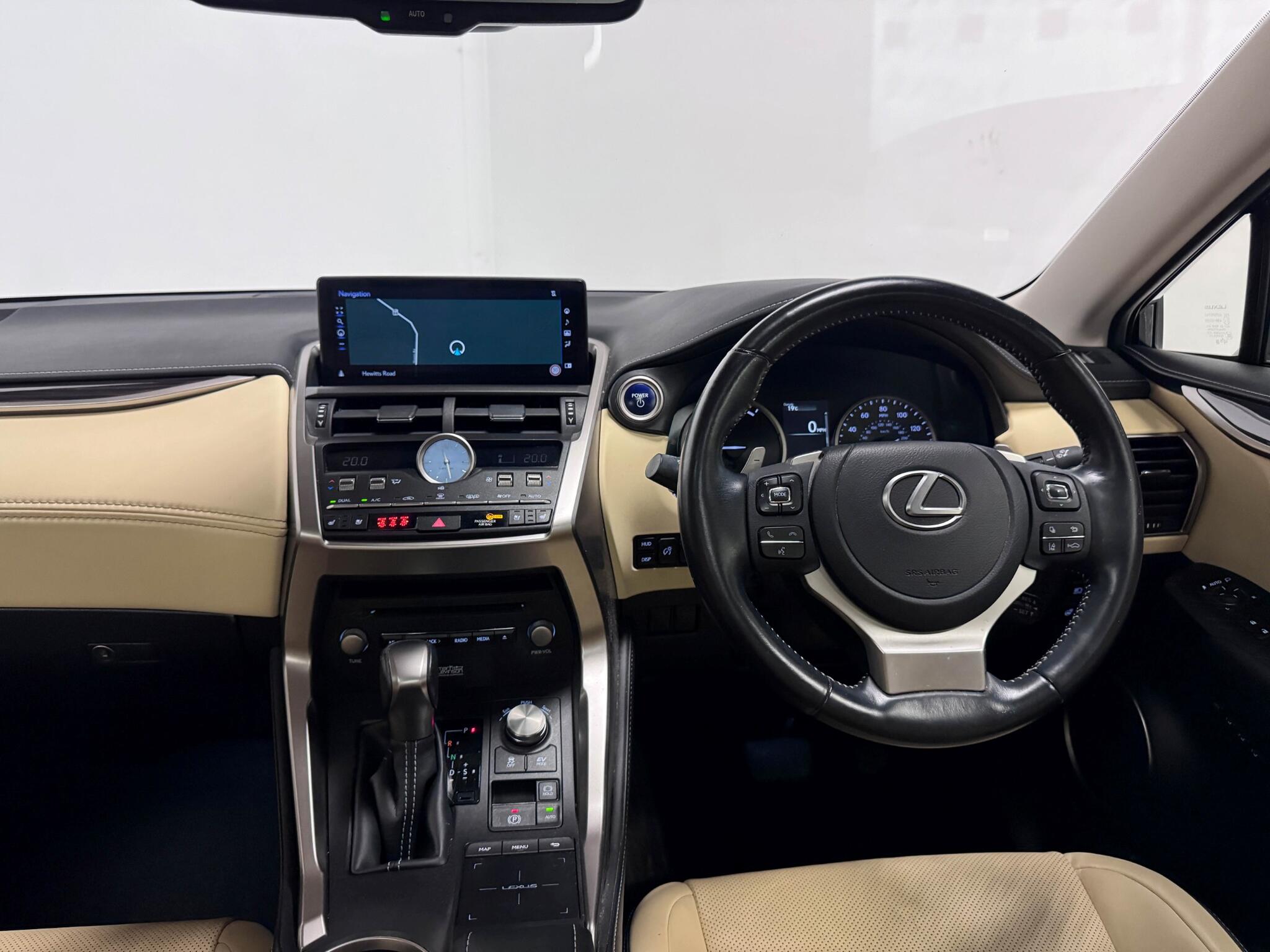 Lexus NX view 34