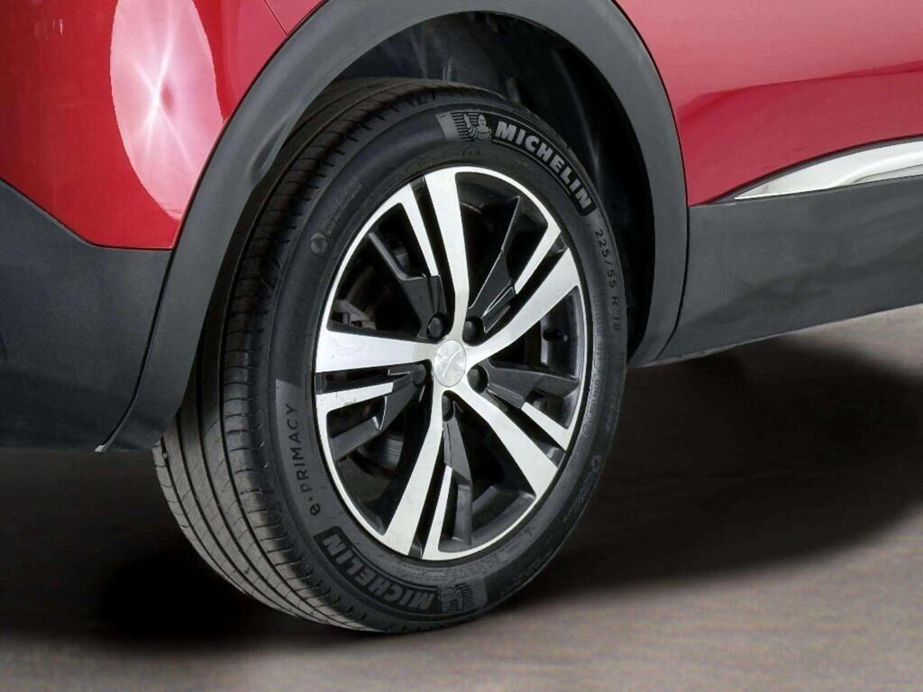 Peugeot 3008 view 11