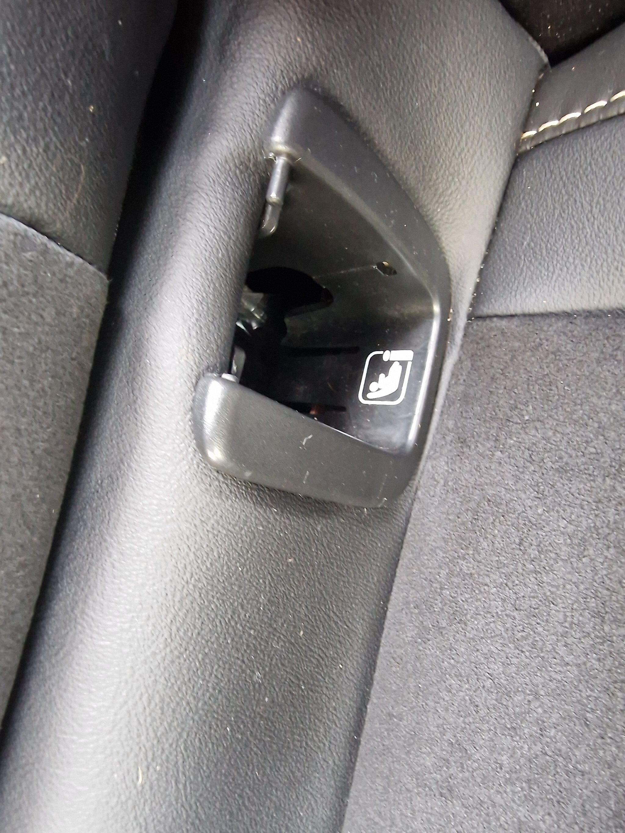 Volvo XC40 view 41