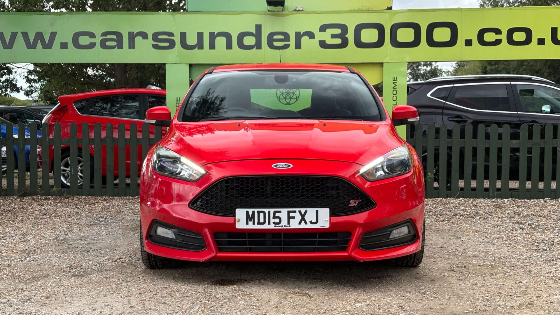 Ford Focus view 6