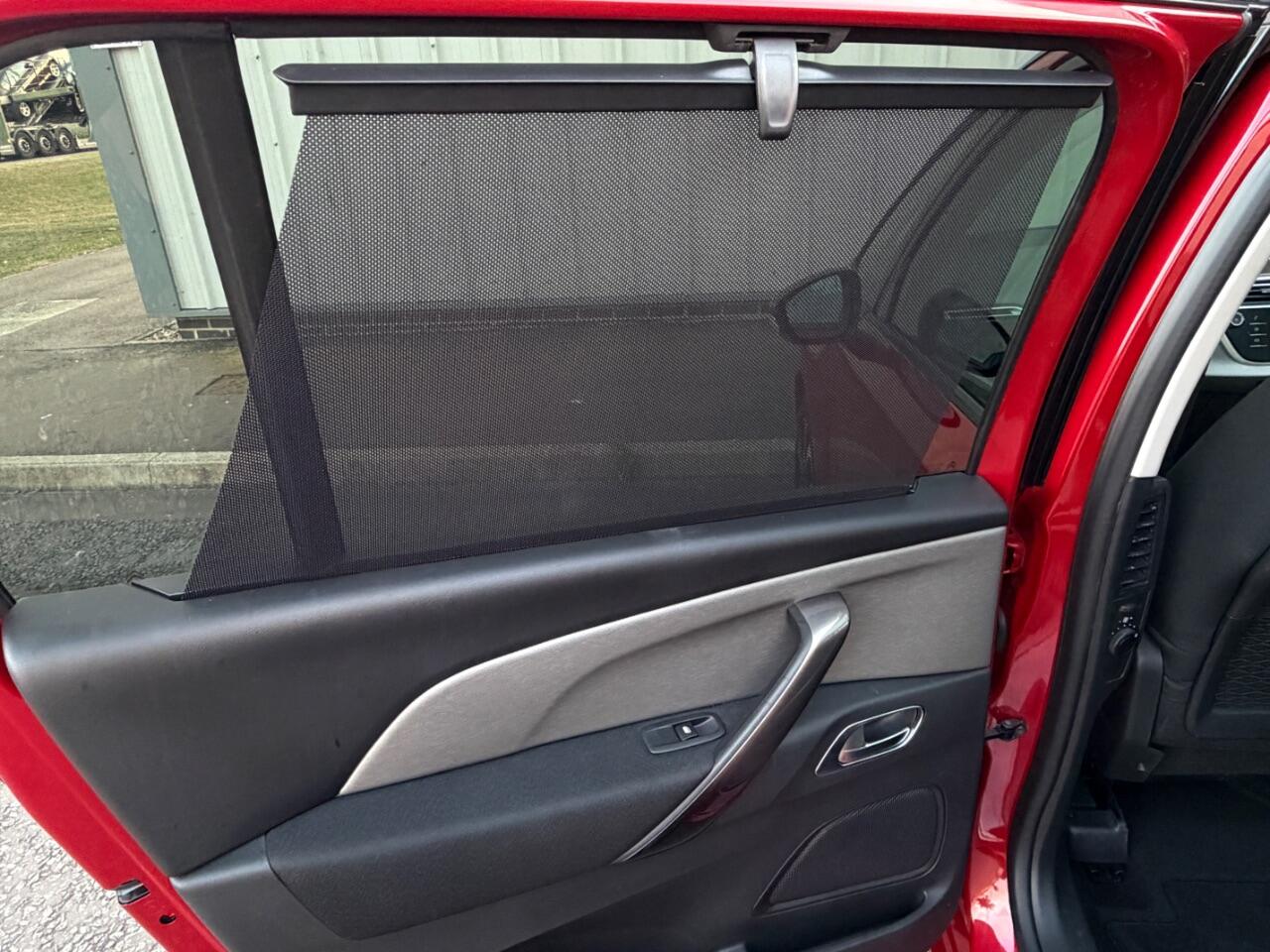 Citroen Grand C4 Spacetourer view 17