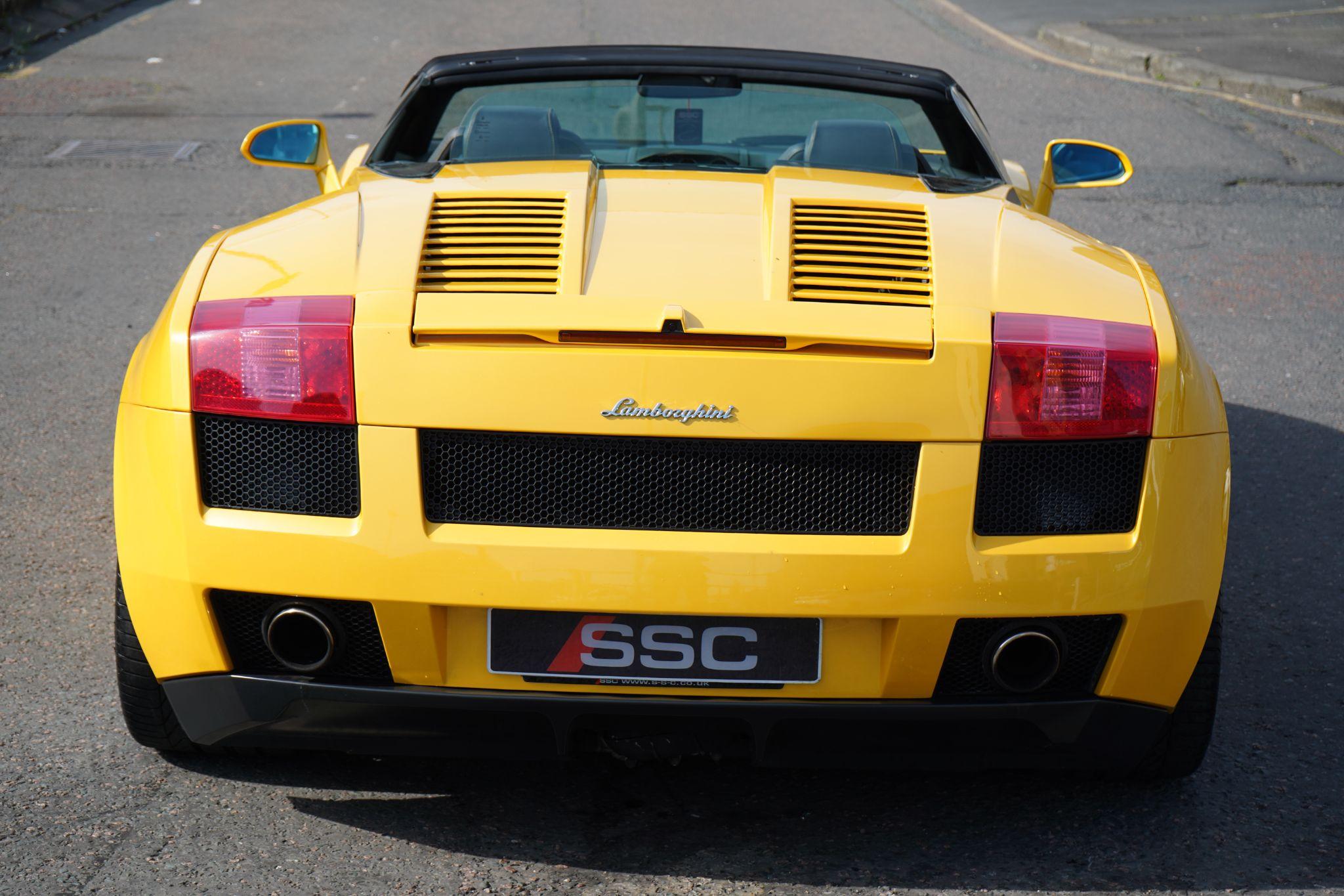 Lamborghini Gallardo view 9