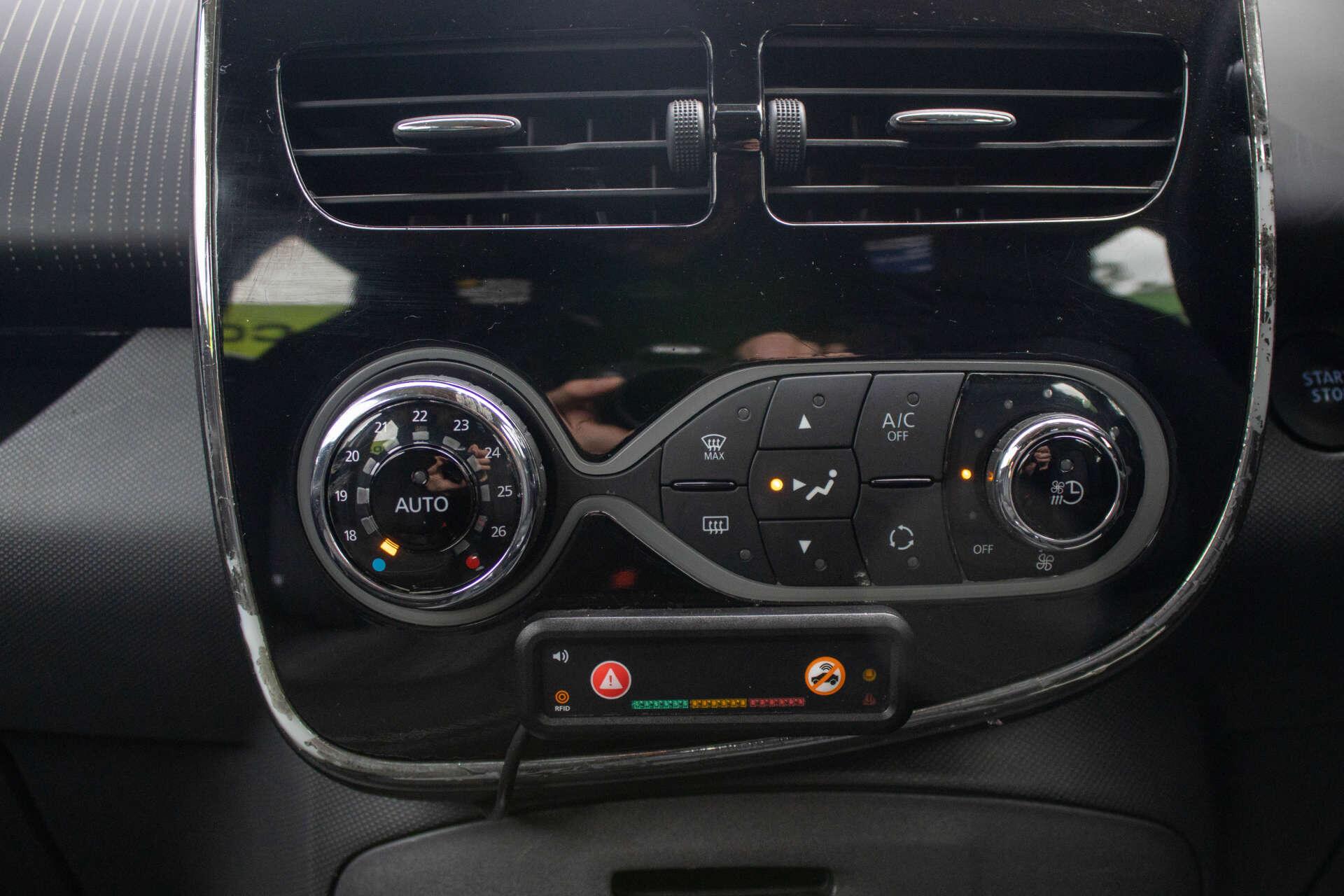 Renault Zoe view 27