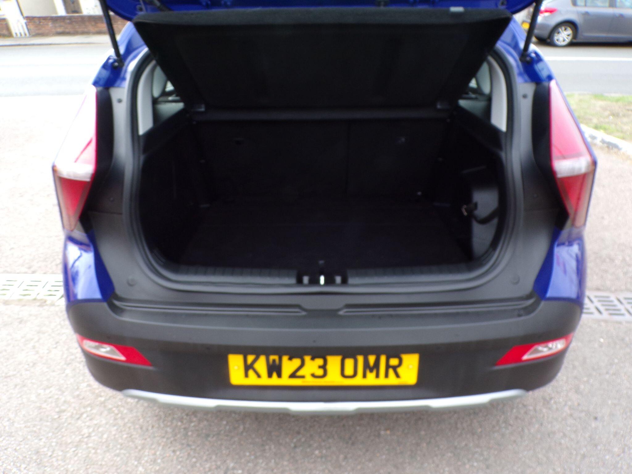 Hyundai Bayon view 8