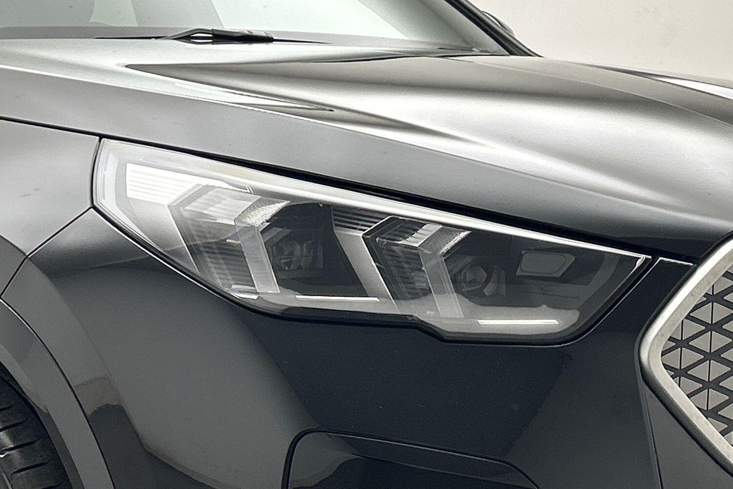 BMW iX2 view 21