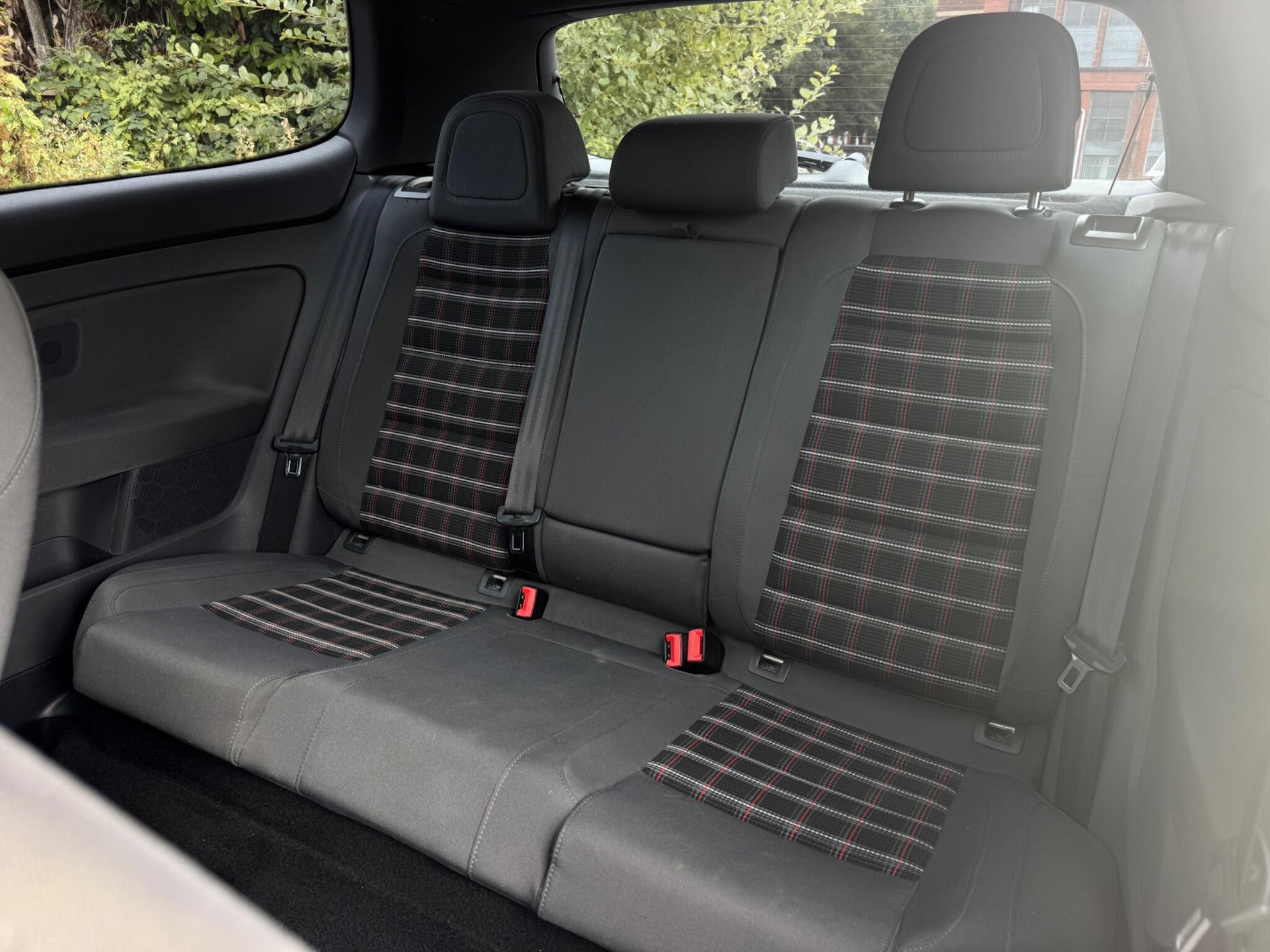 Volkswagen Golf view 25