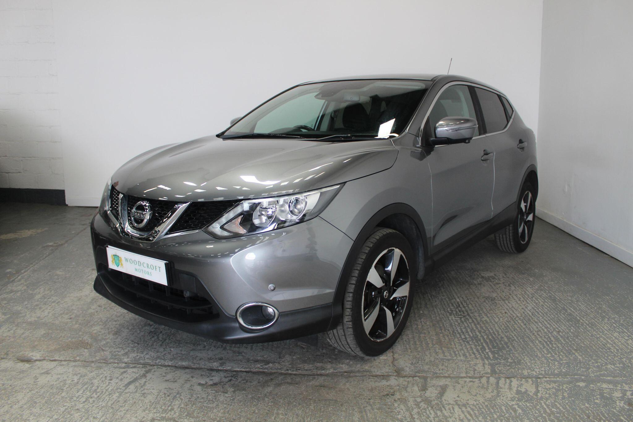 Nissan Qashqai view 2