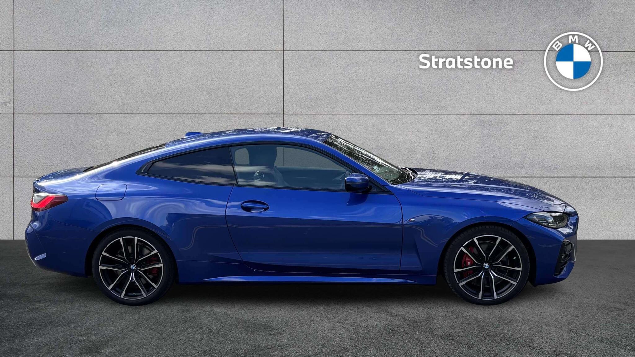BMW 4 Series view 3