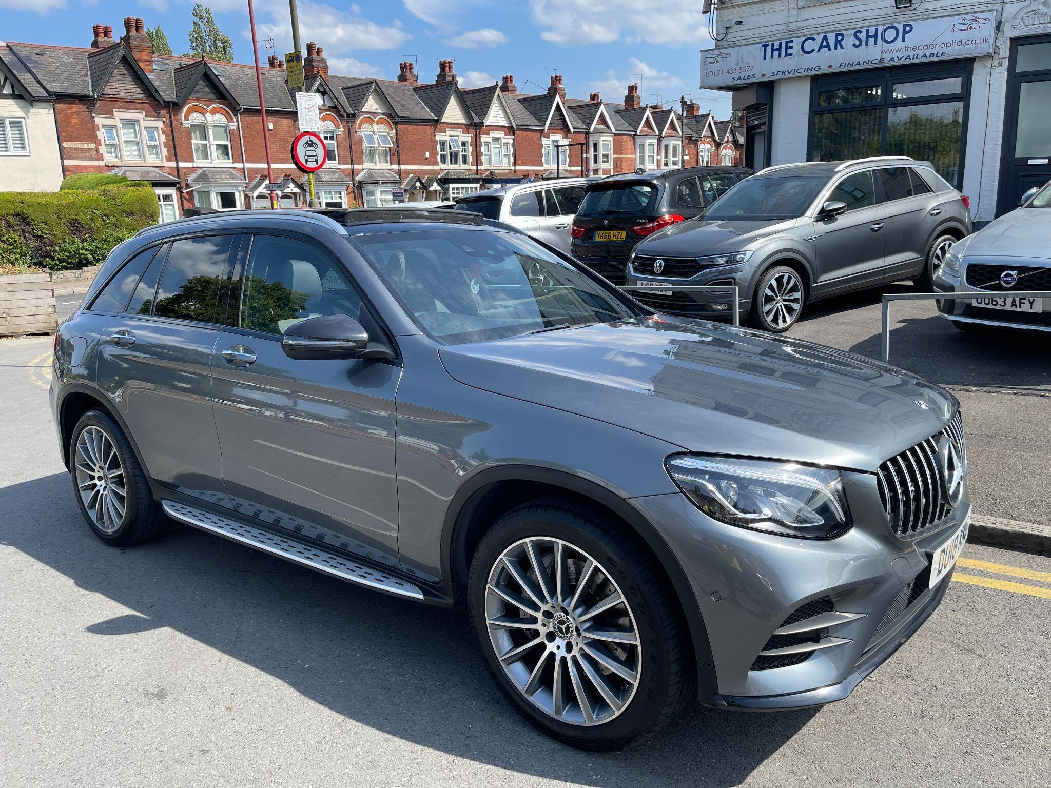 Mercedes-Benz GLC view 11