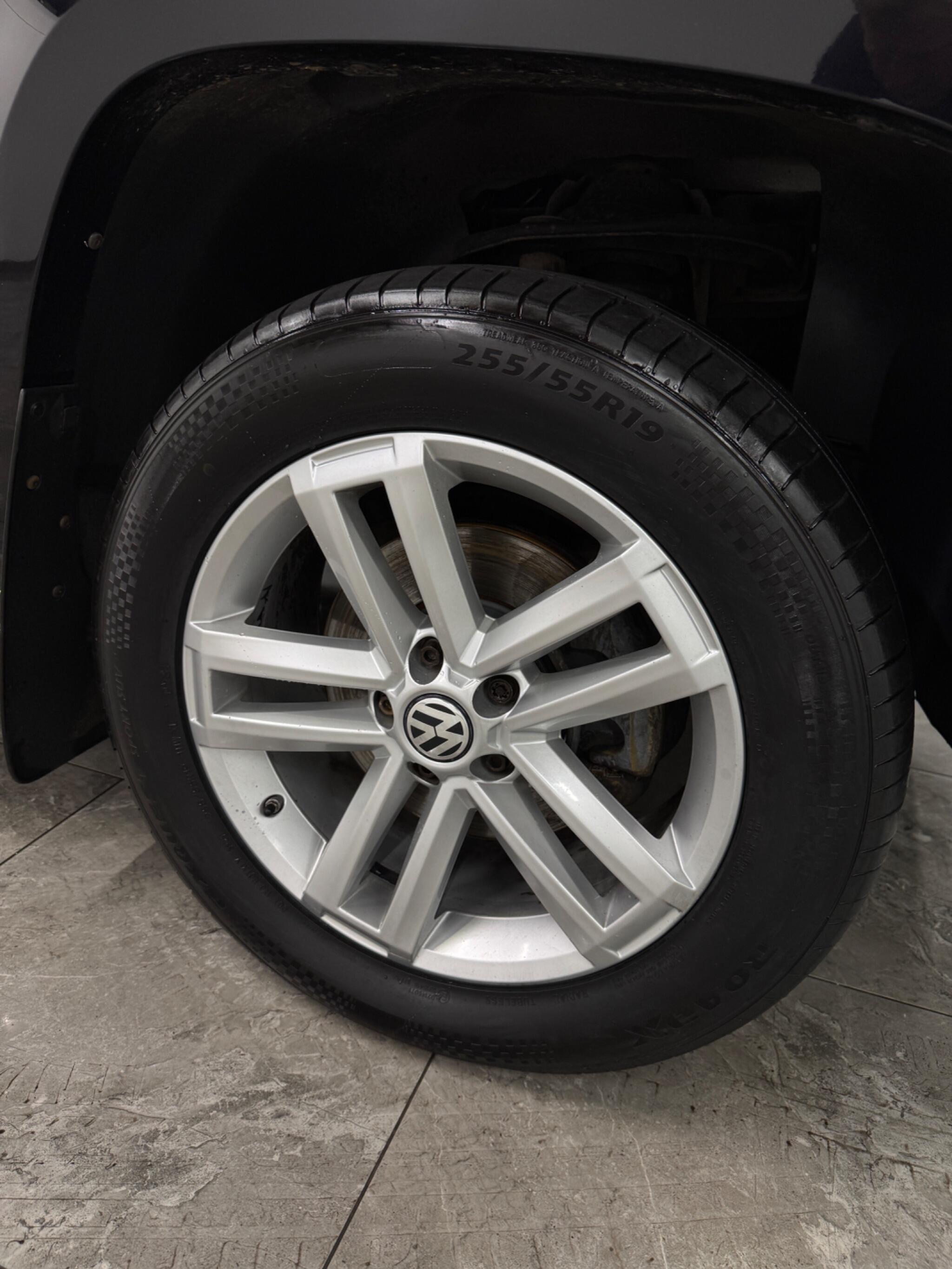 Volkswagen Amarok view 29