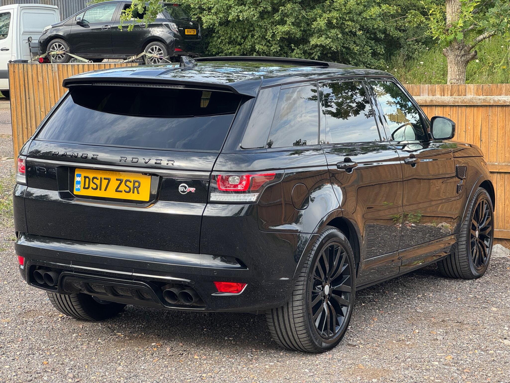 Land Rover Range Rover Sport view 14