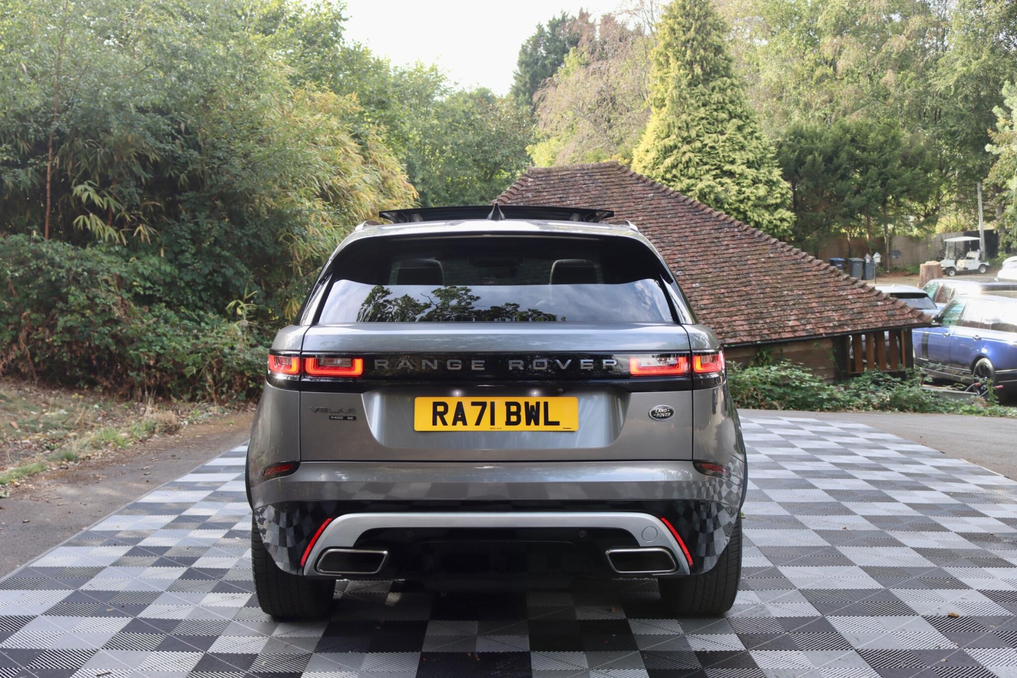 Land Rover Range Rover Velar view 29