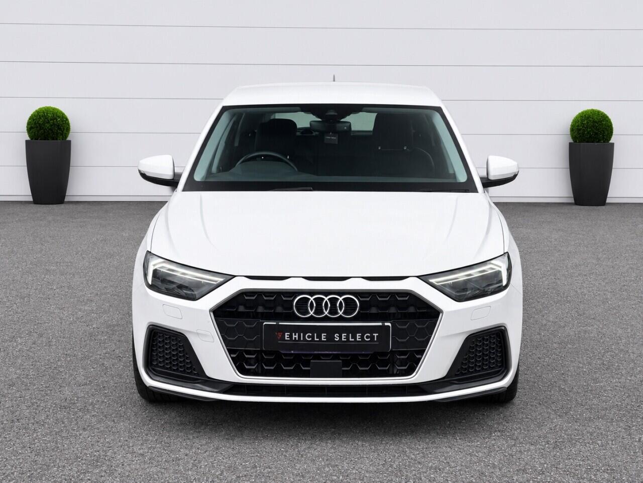 Audi A1 view 6