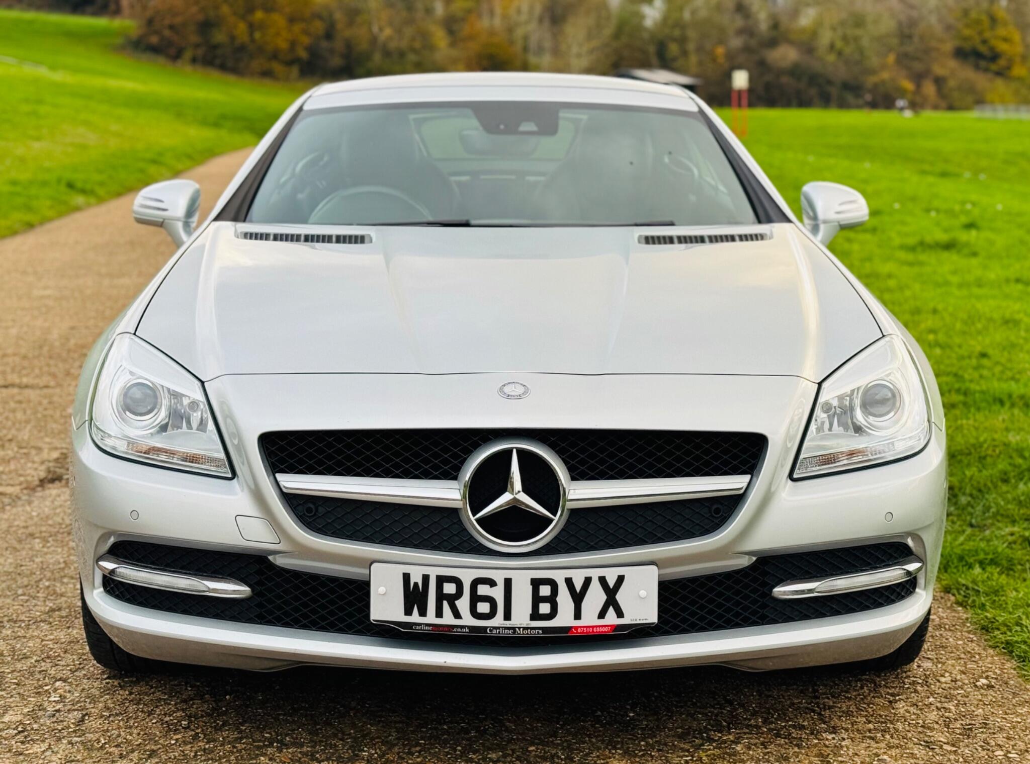 2011 Mercedes-Benz SLK image 8
