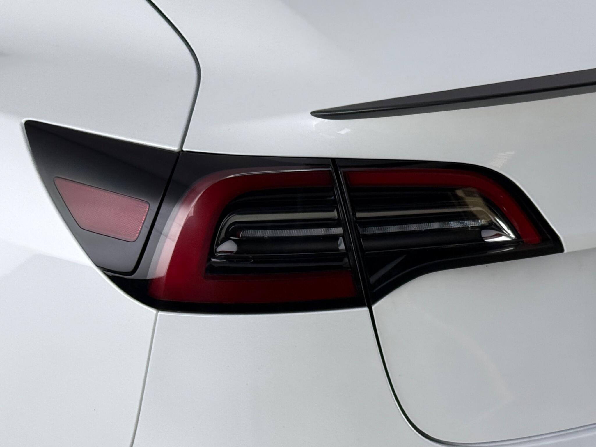 Tesla Model 3 view 15
