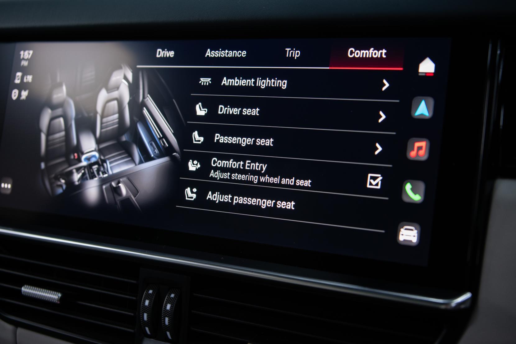 Porsche Cayenne view 25