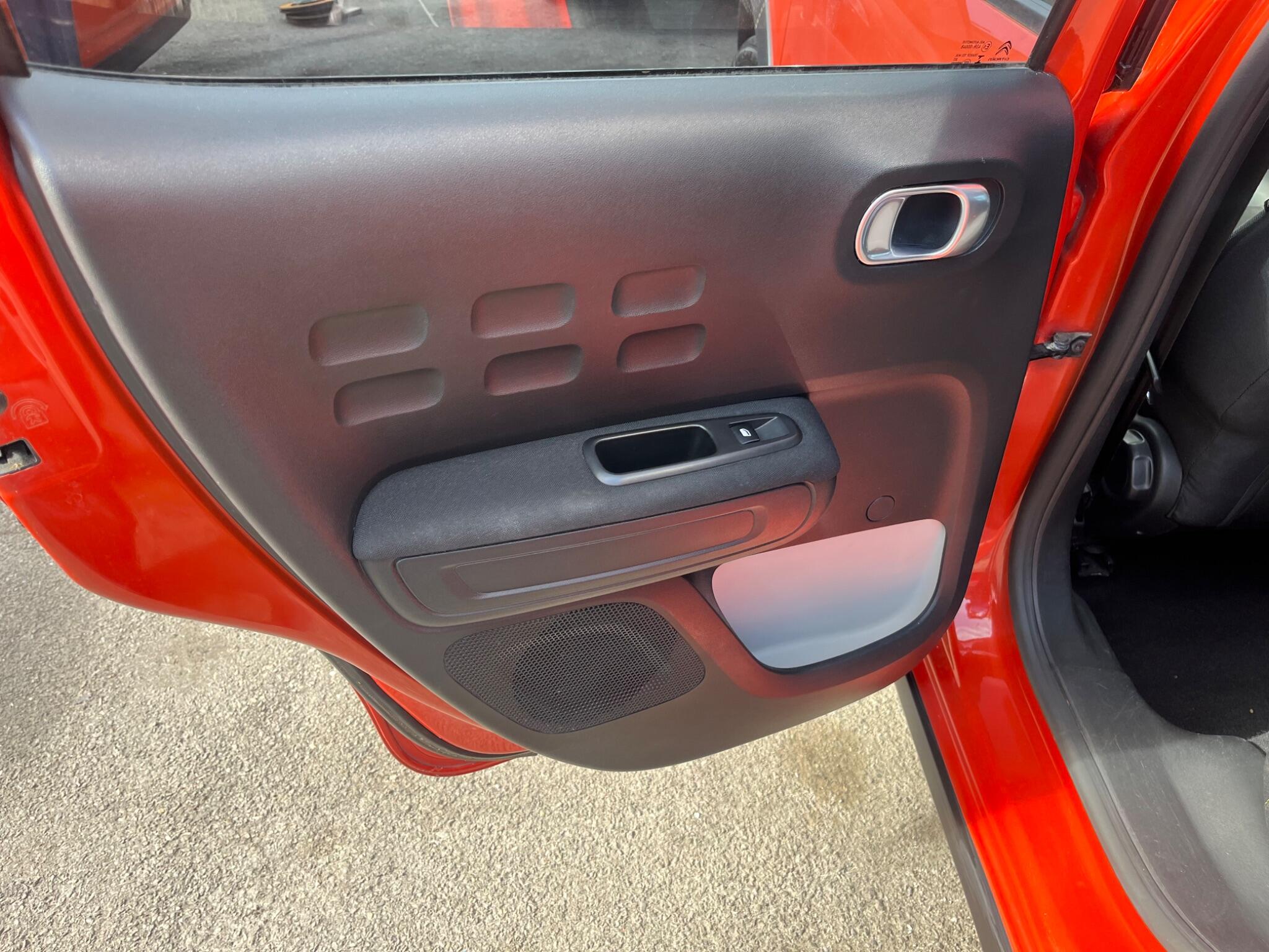 Citroen C3 view 9