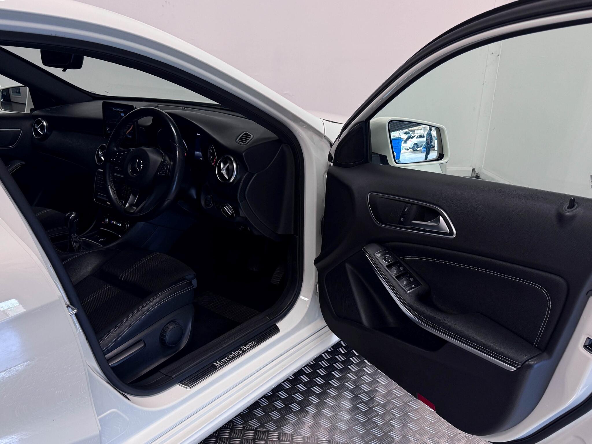 Mercedes-Benz A-Class view 17