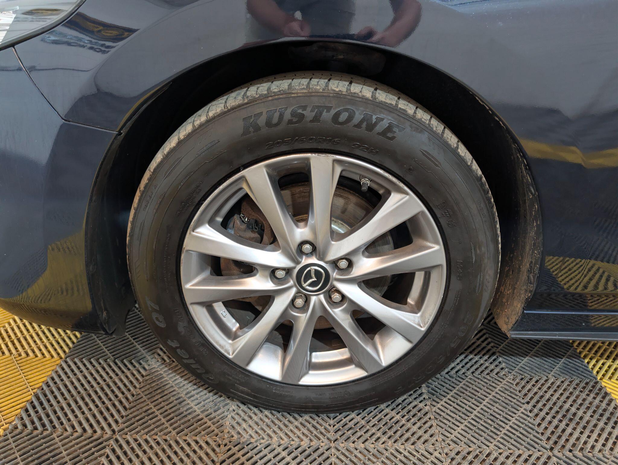 Mazda Skyactiv-G view 23