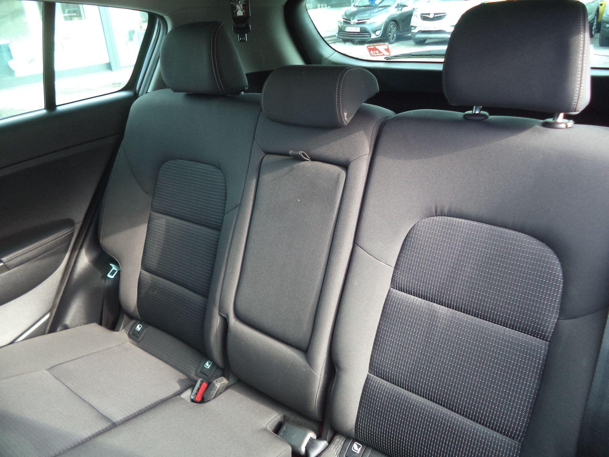 Kia Sportage view 38