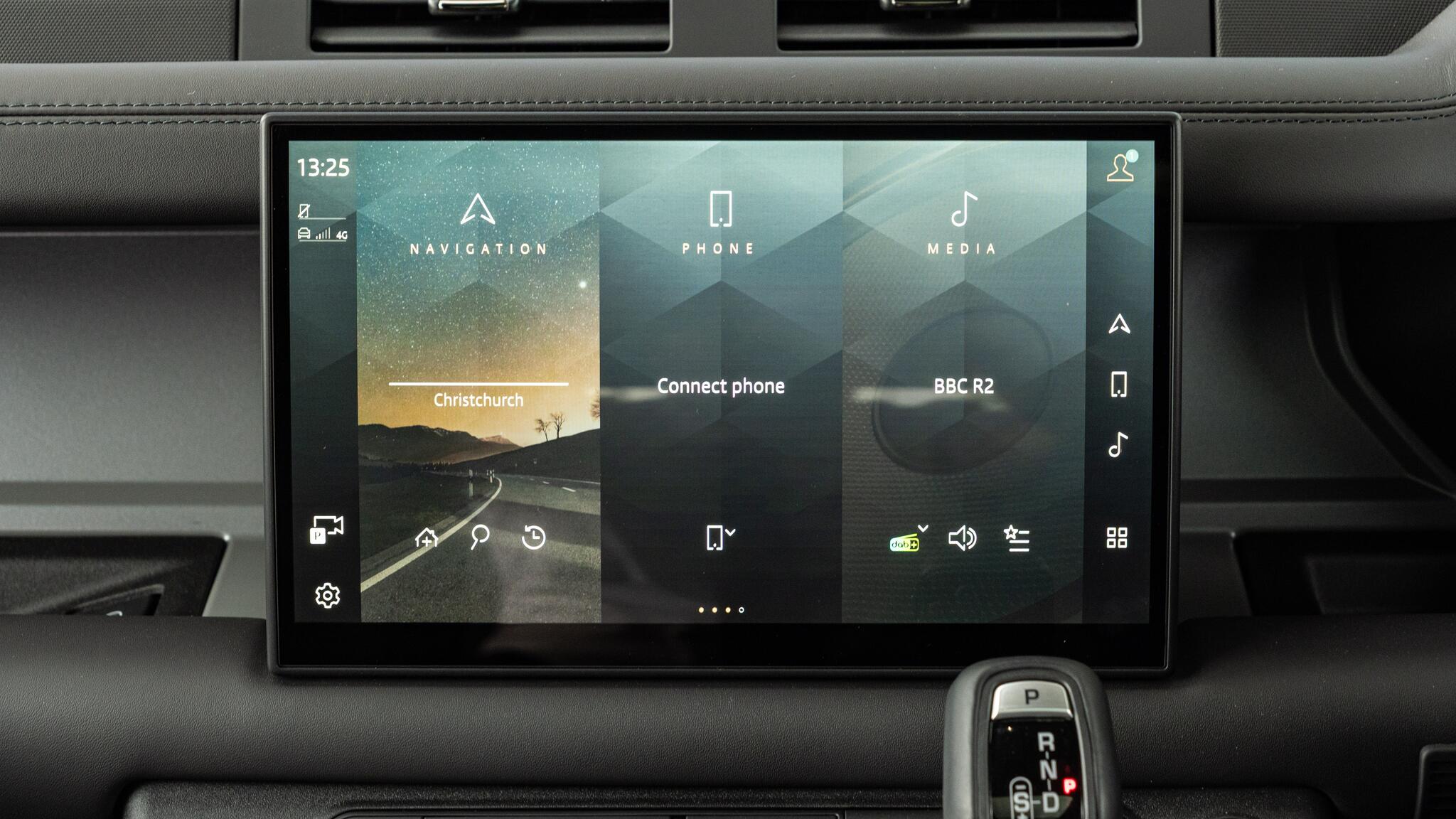 Land Rover Defender view 14