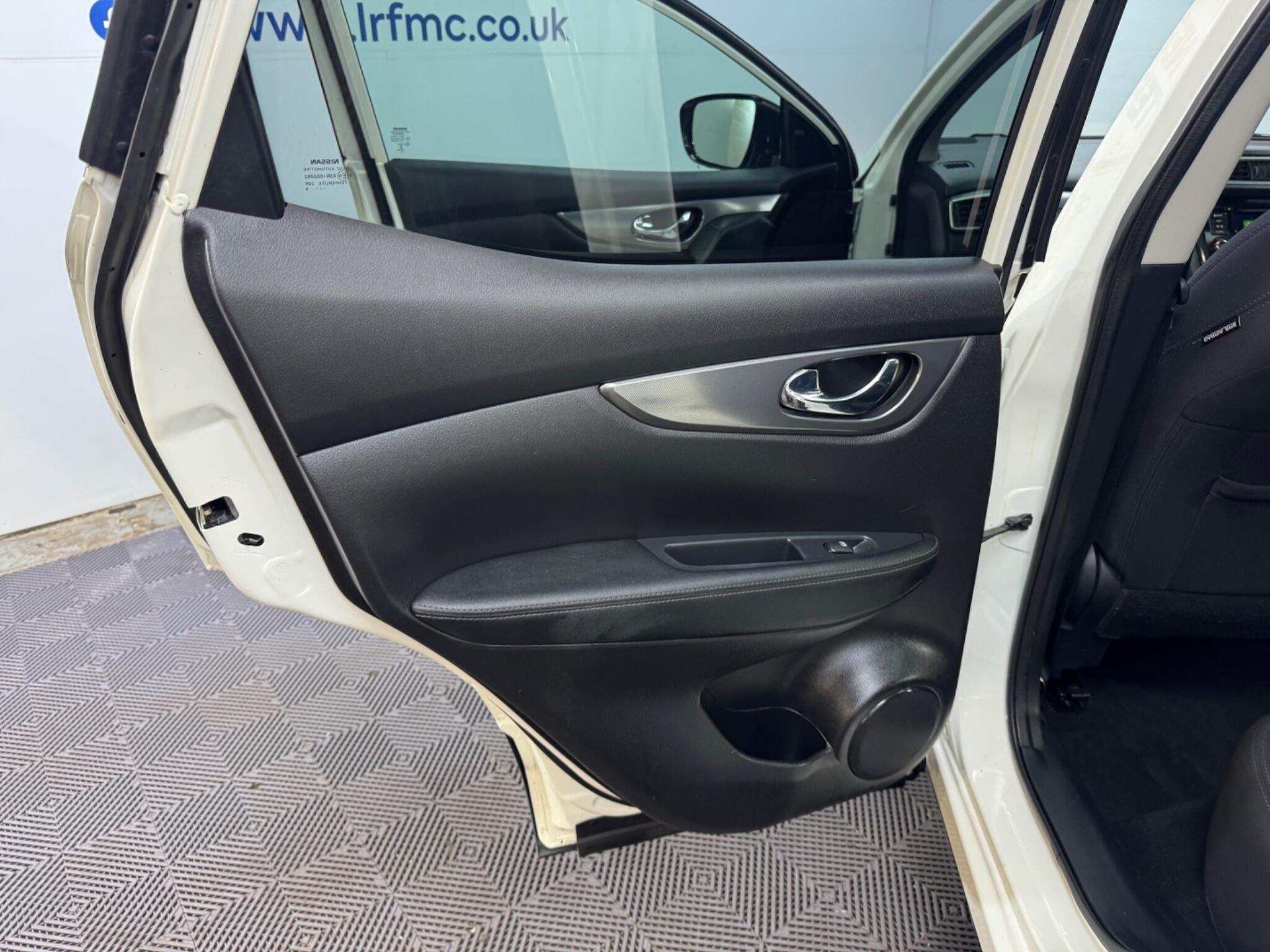 Nissan Qashqai view 34