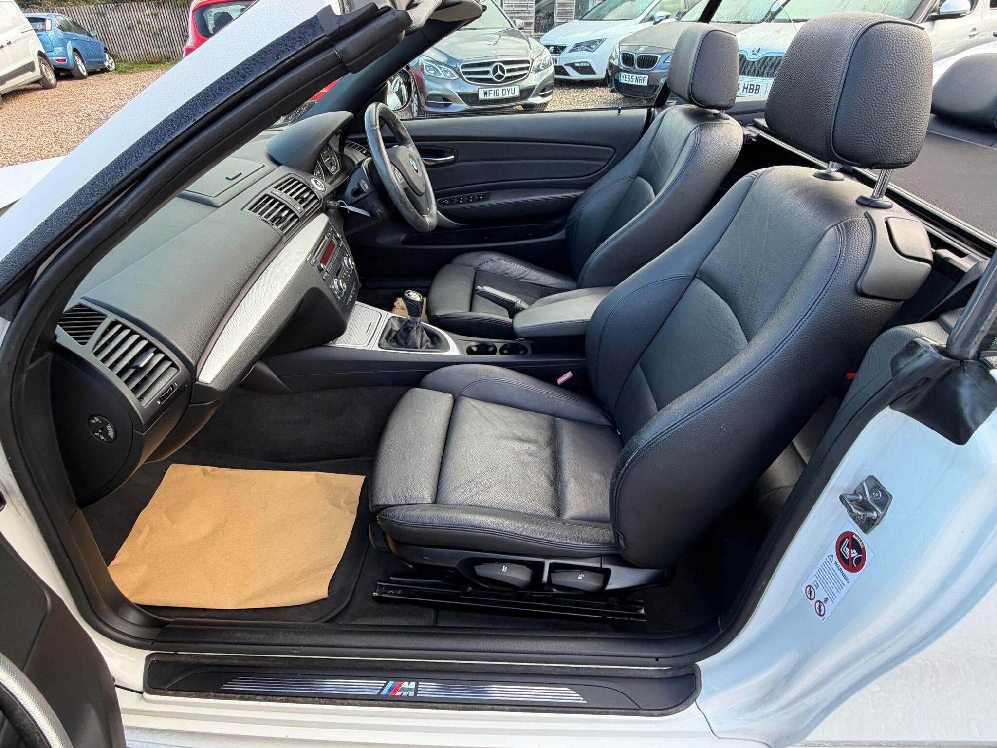 BMW 1 Series view 12