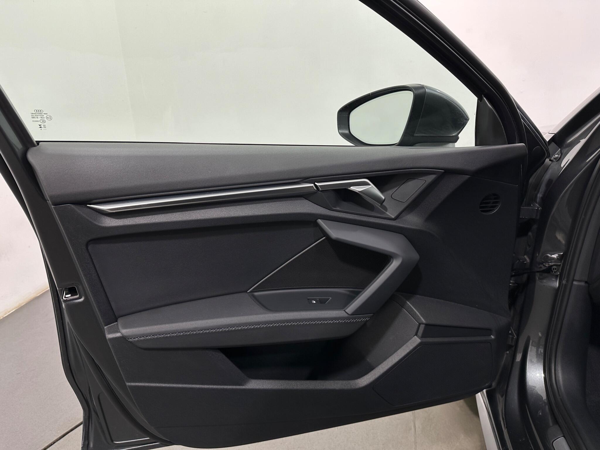 Audi A3 view 35