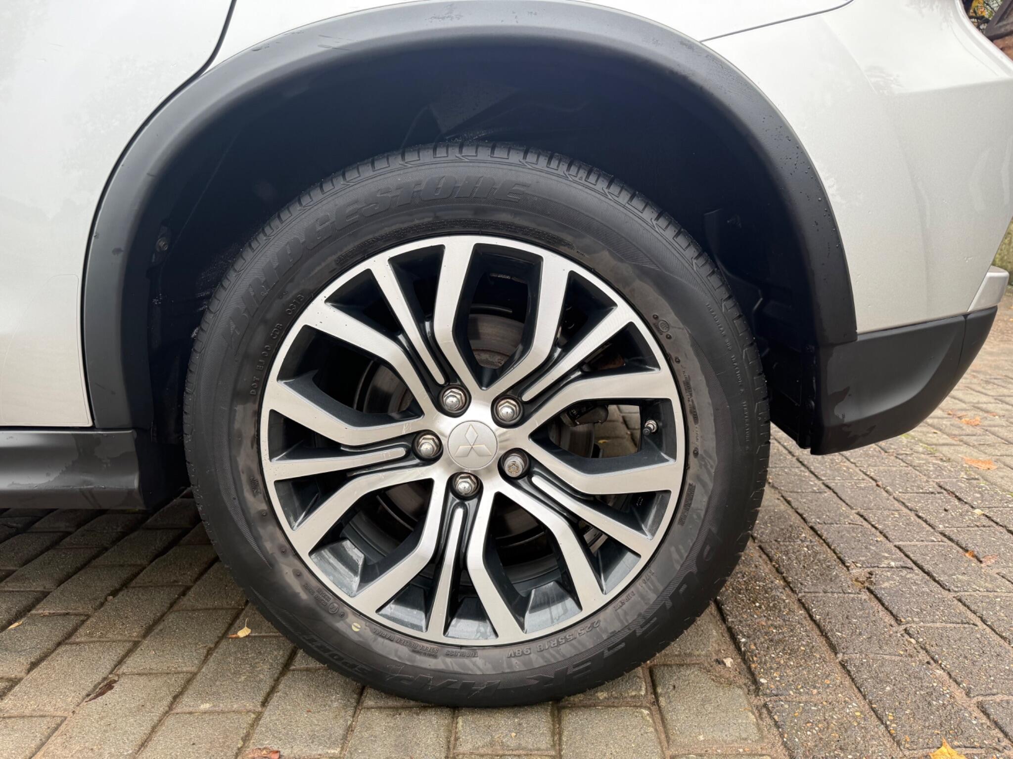2018 Mitsubishi ASX image 24