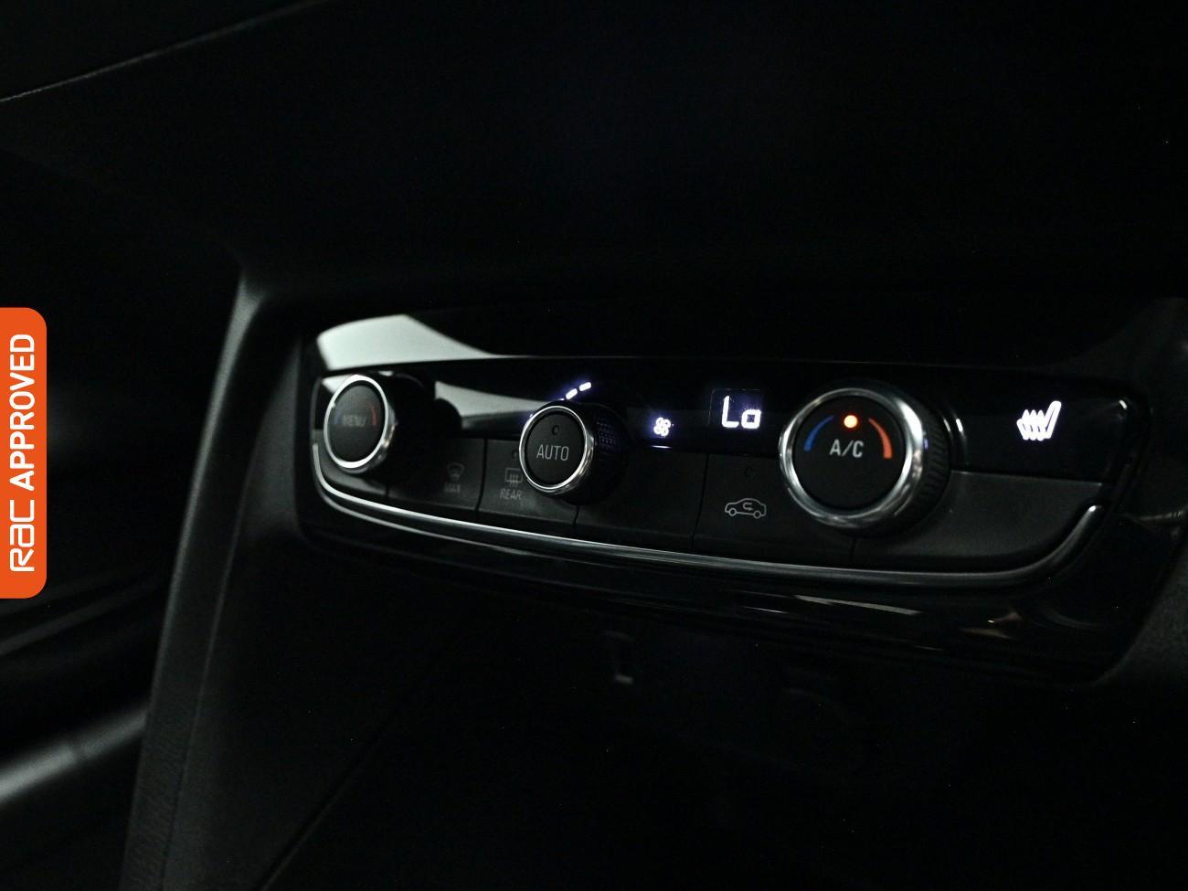 Vauxhall Corsa view 17