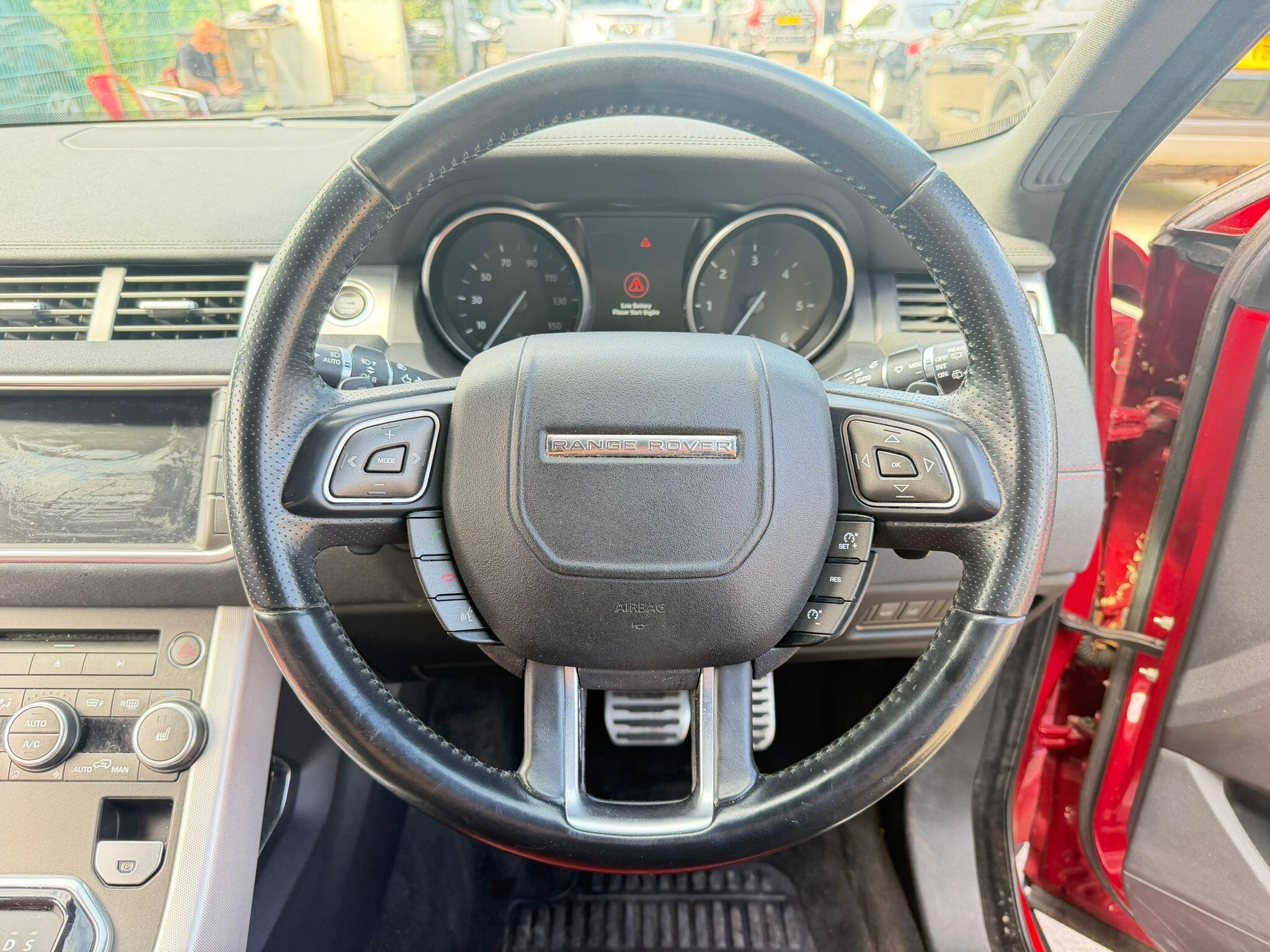 Land Rover Range Rover Evoque view 21