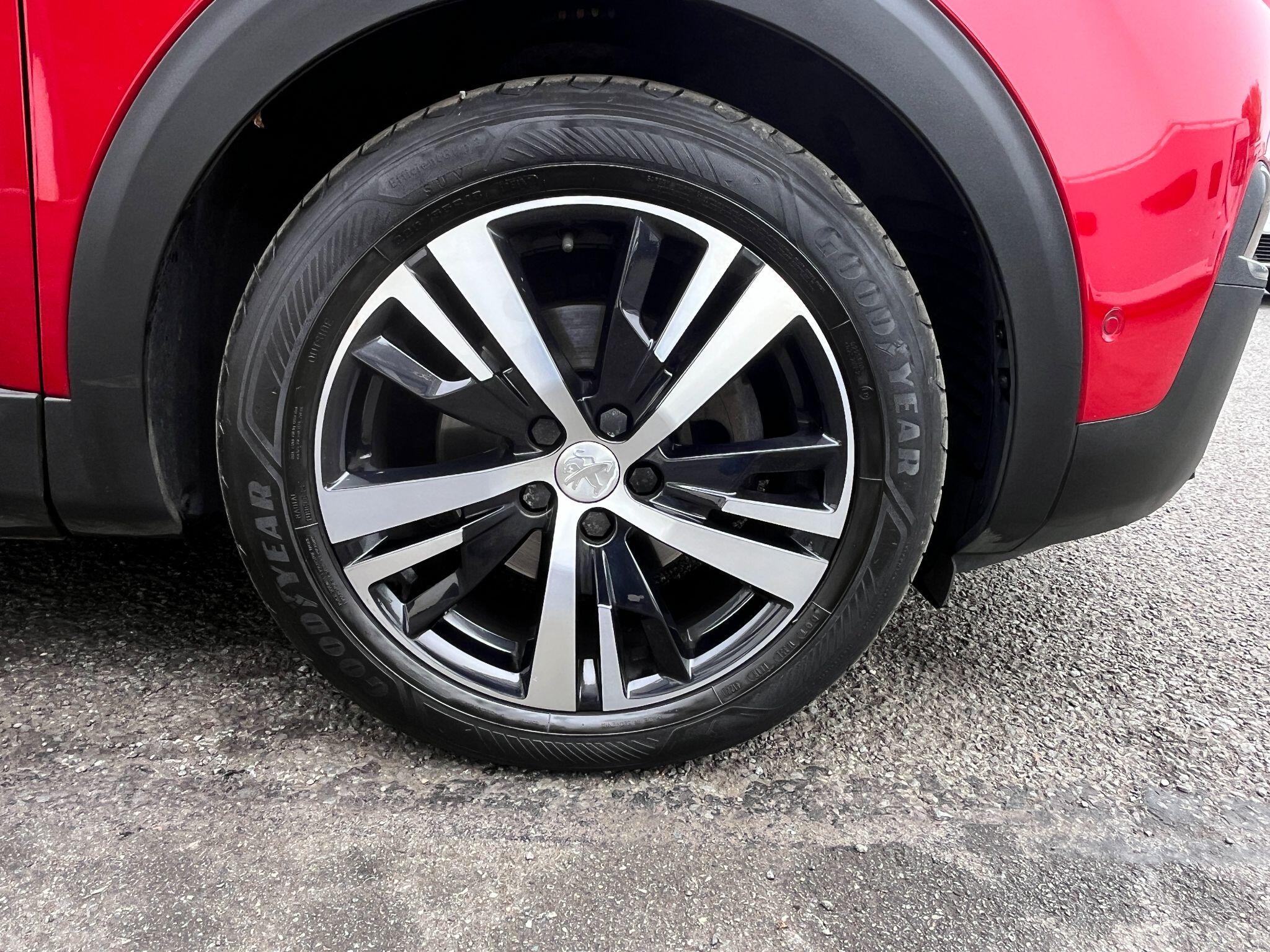 Peugeot 3008 view 12