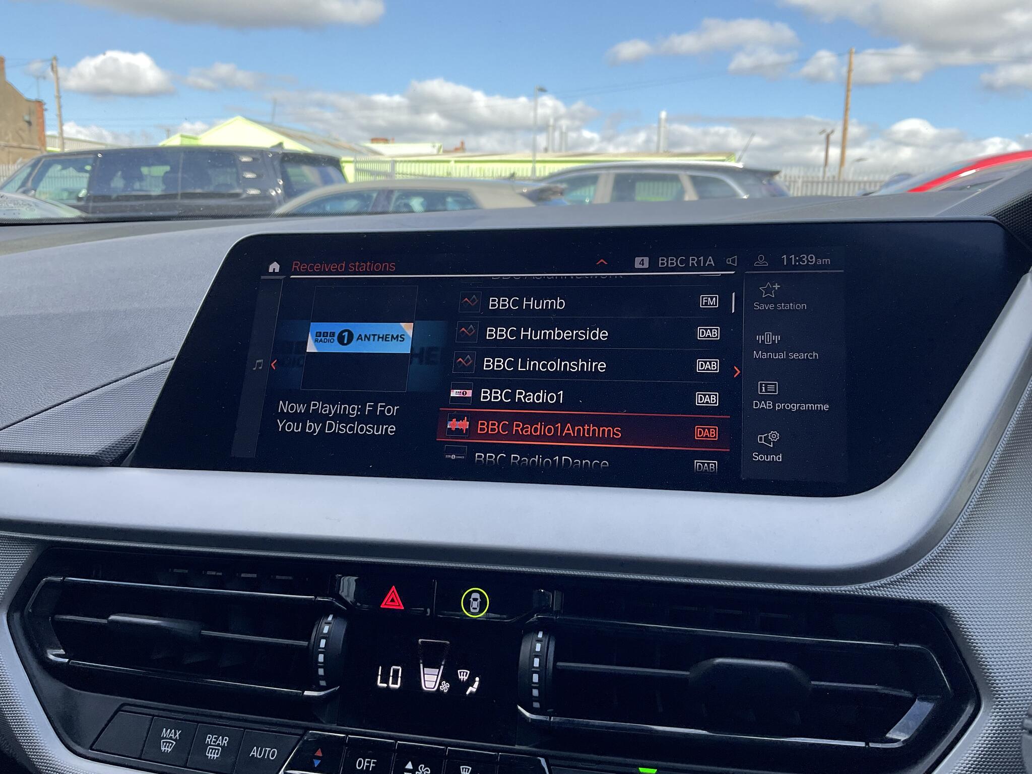 BMW 1 Series view 37