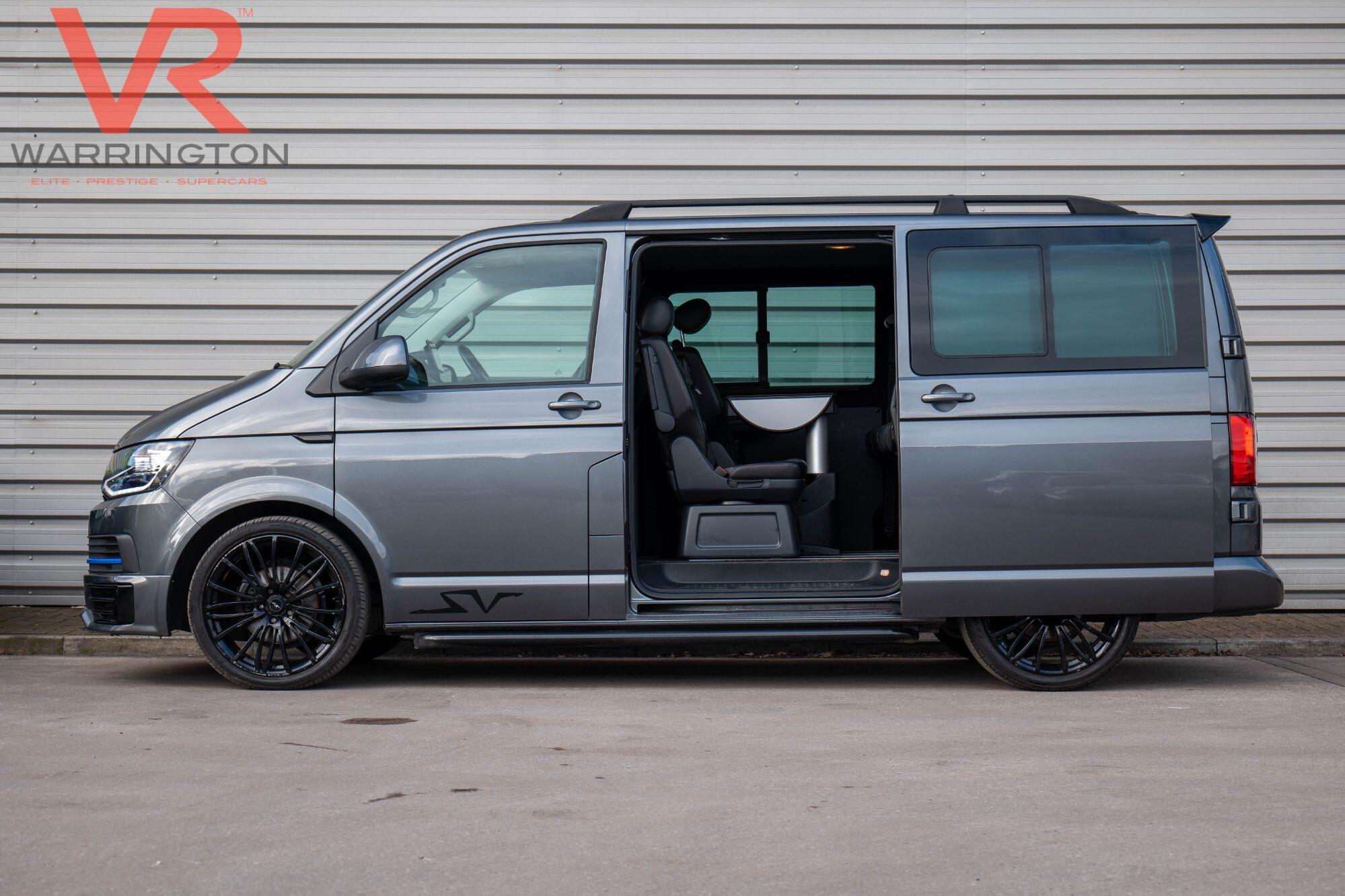 Volkswagen Transporter view 9