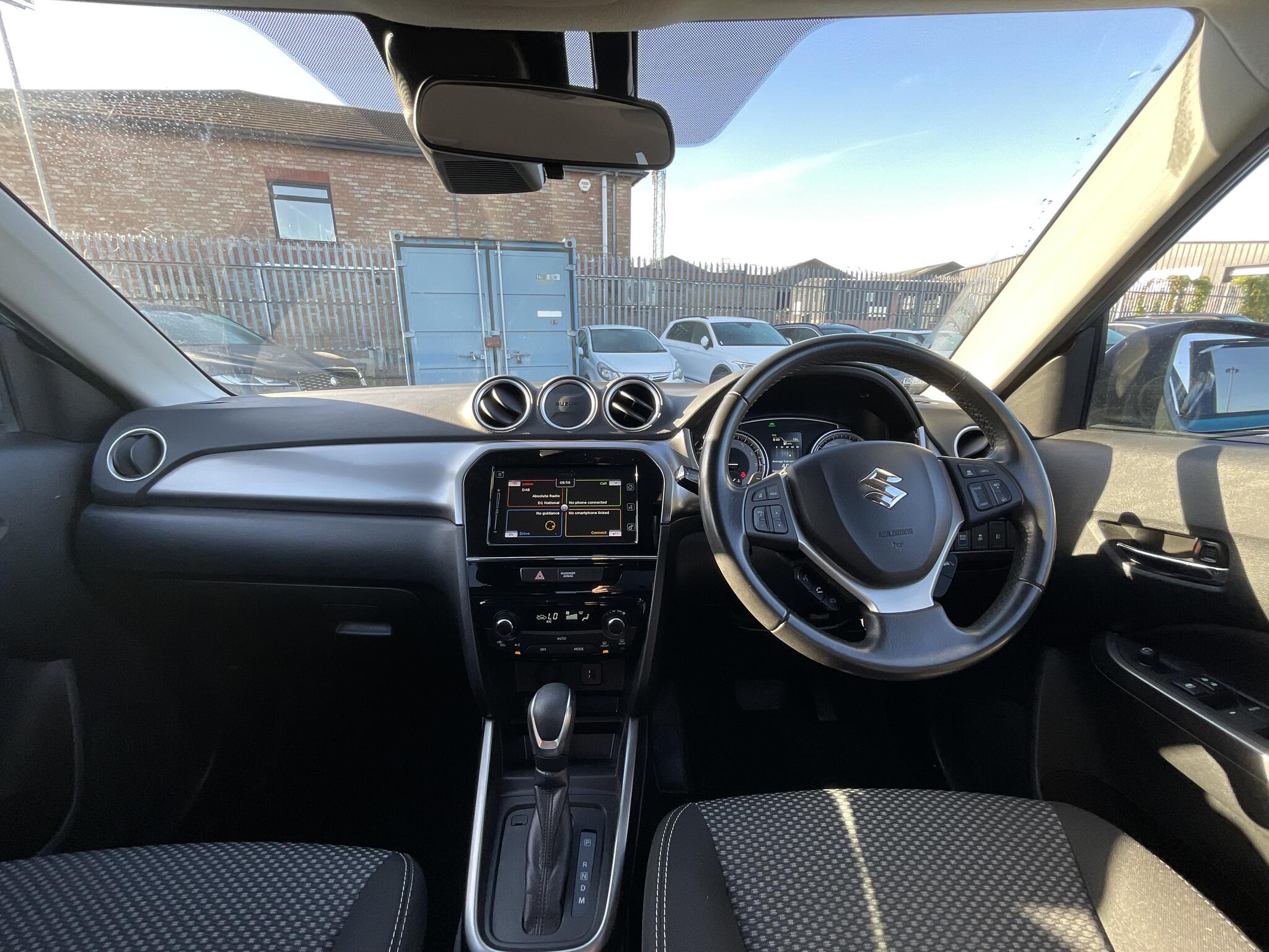 Suzuki Vitara view 6
