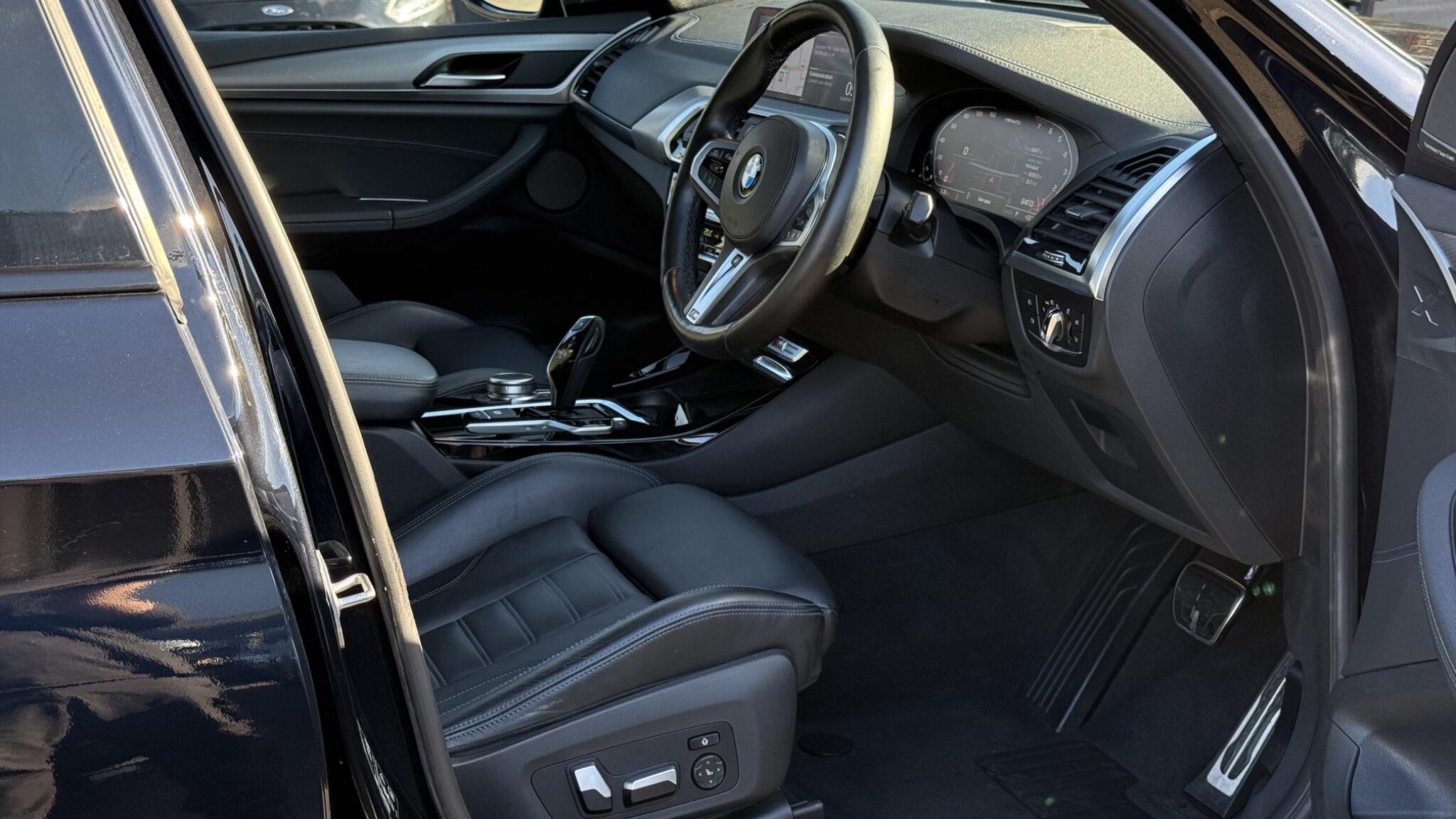 BMW X3 view 20
