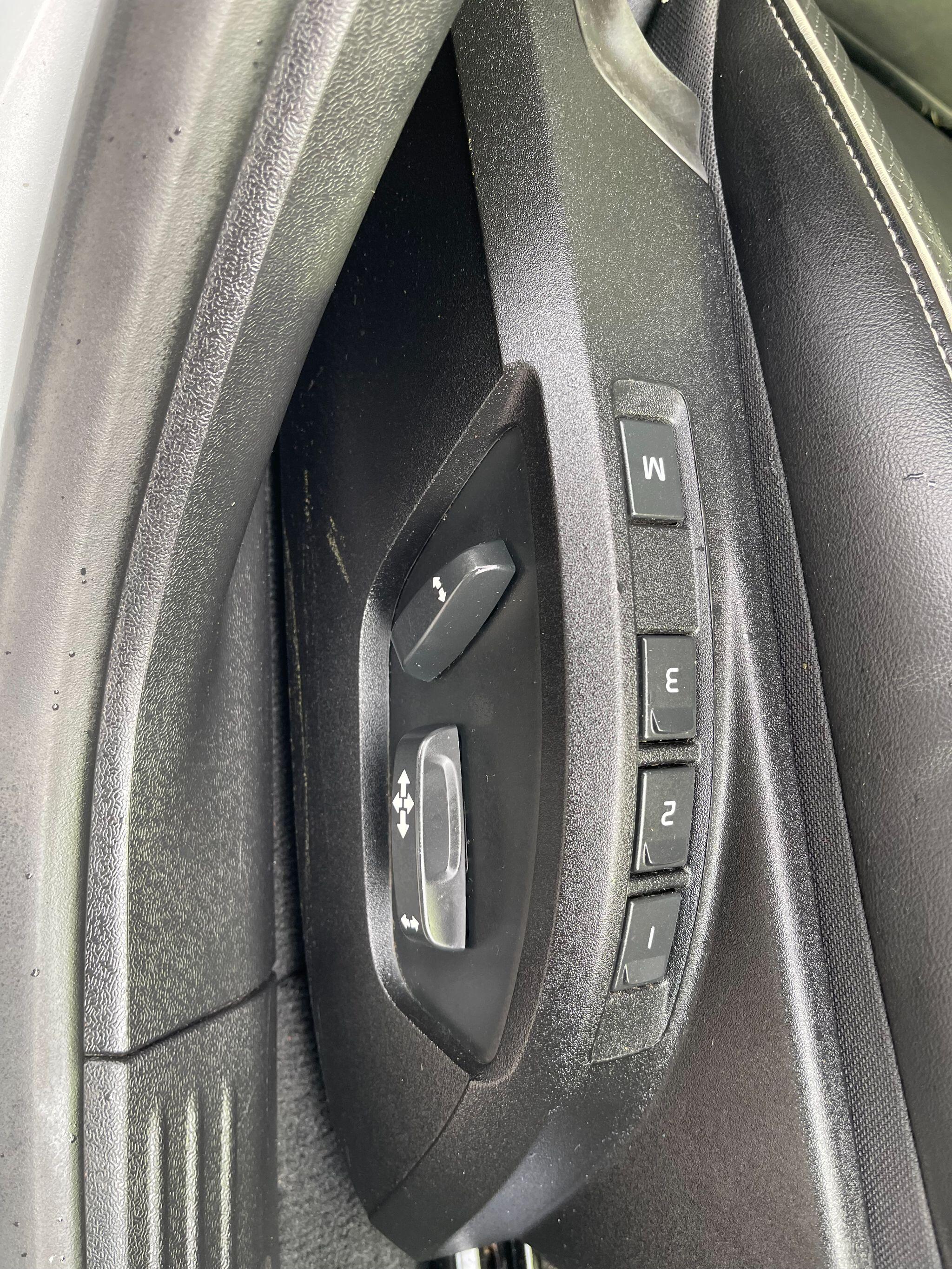 Volvo V40 view 37